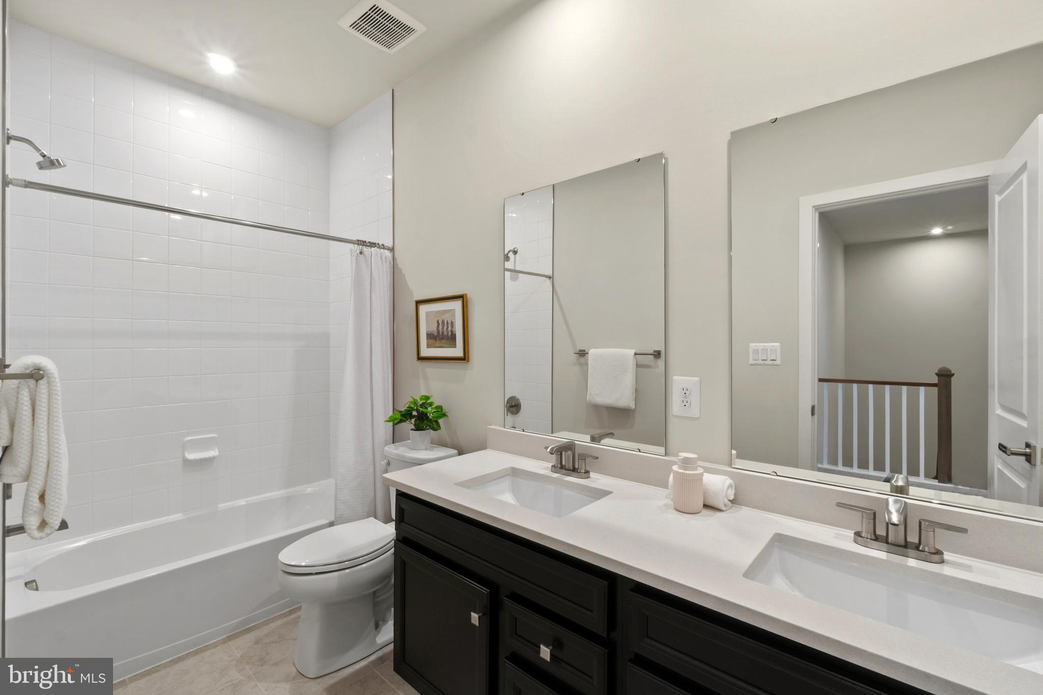 LONGVIEW RIDGE - Residential