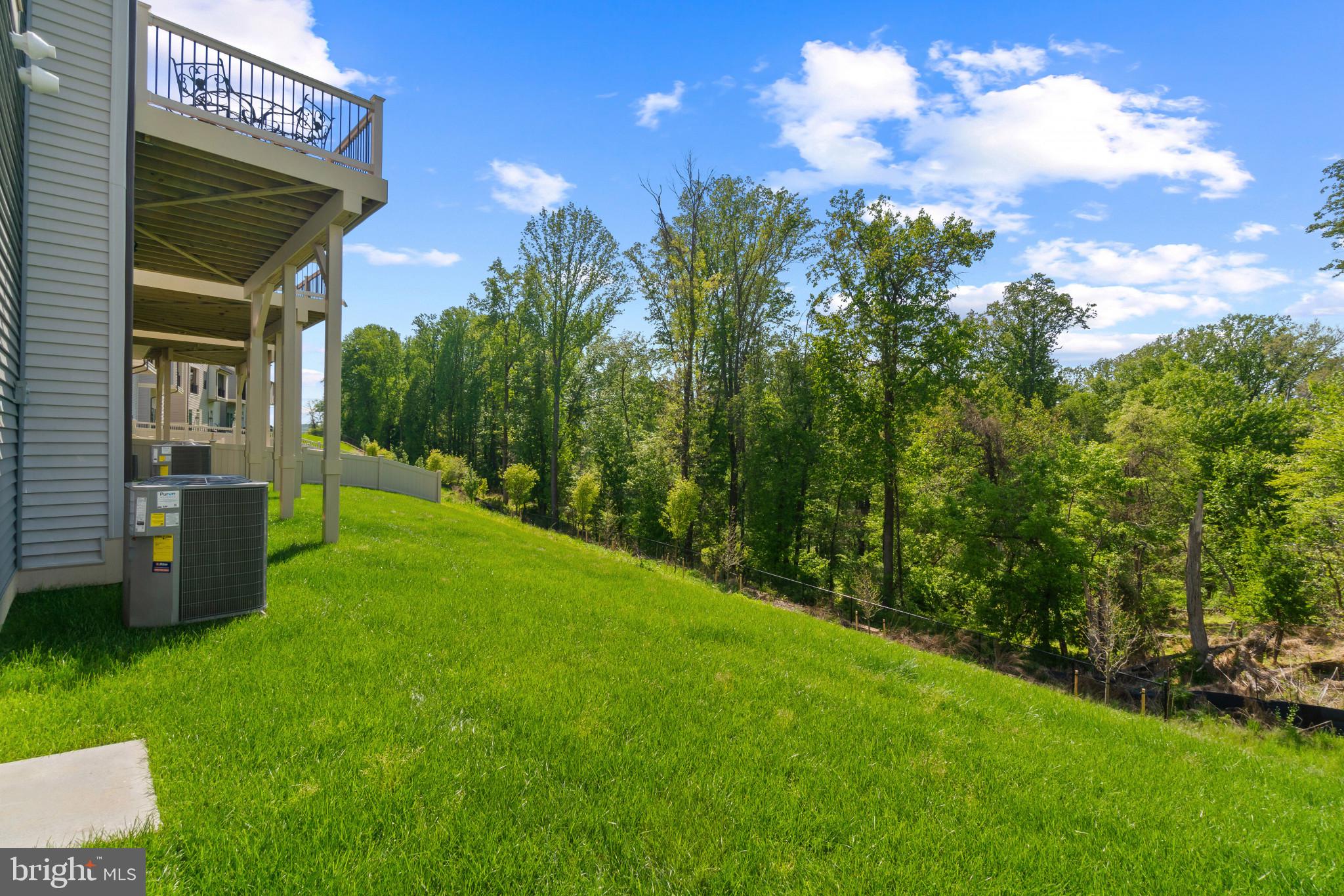 LONGVIEW RIDGE - Residential