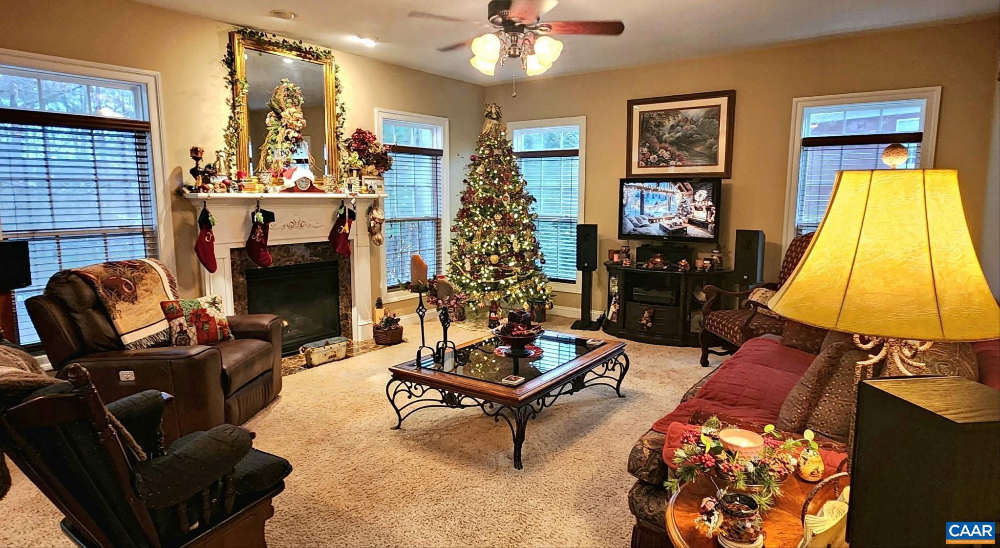 SPRING CREEK - Residential