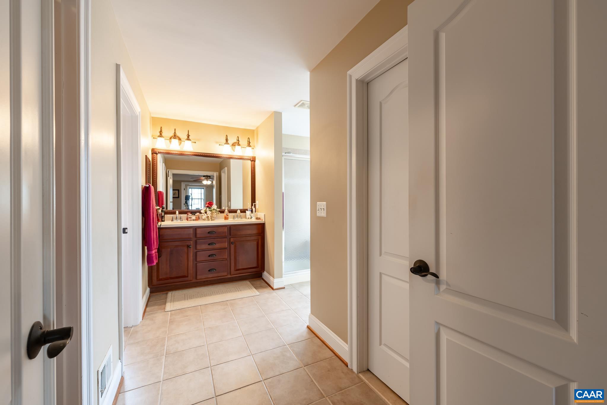 SPRING CREEK - Residential