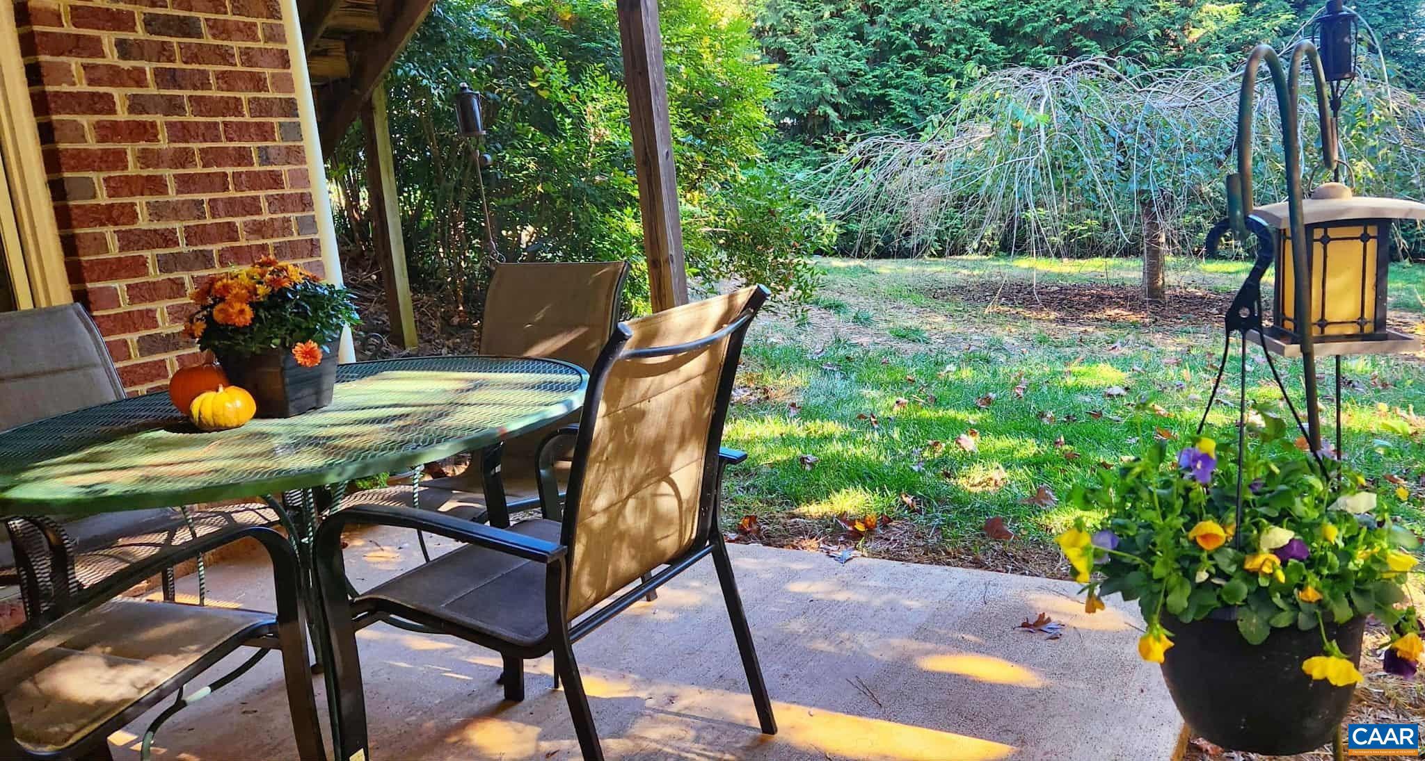 SPRING CREEK - Residential