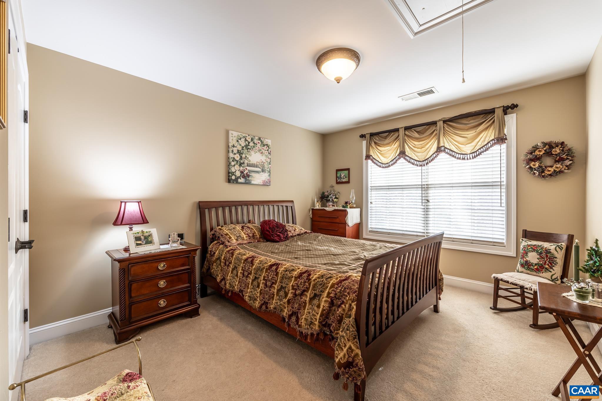 SPRING CREEK - Residential