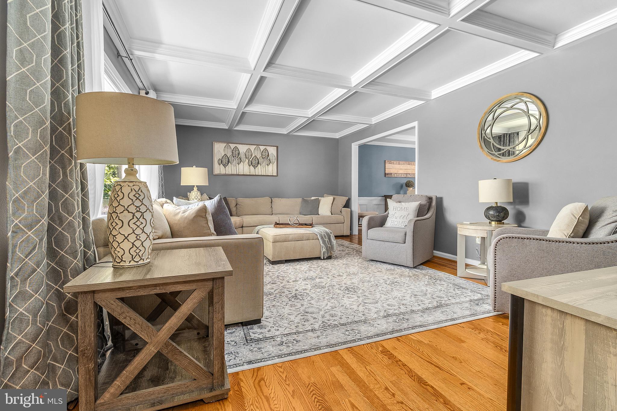 256 CLOVER CIRCLE