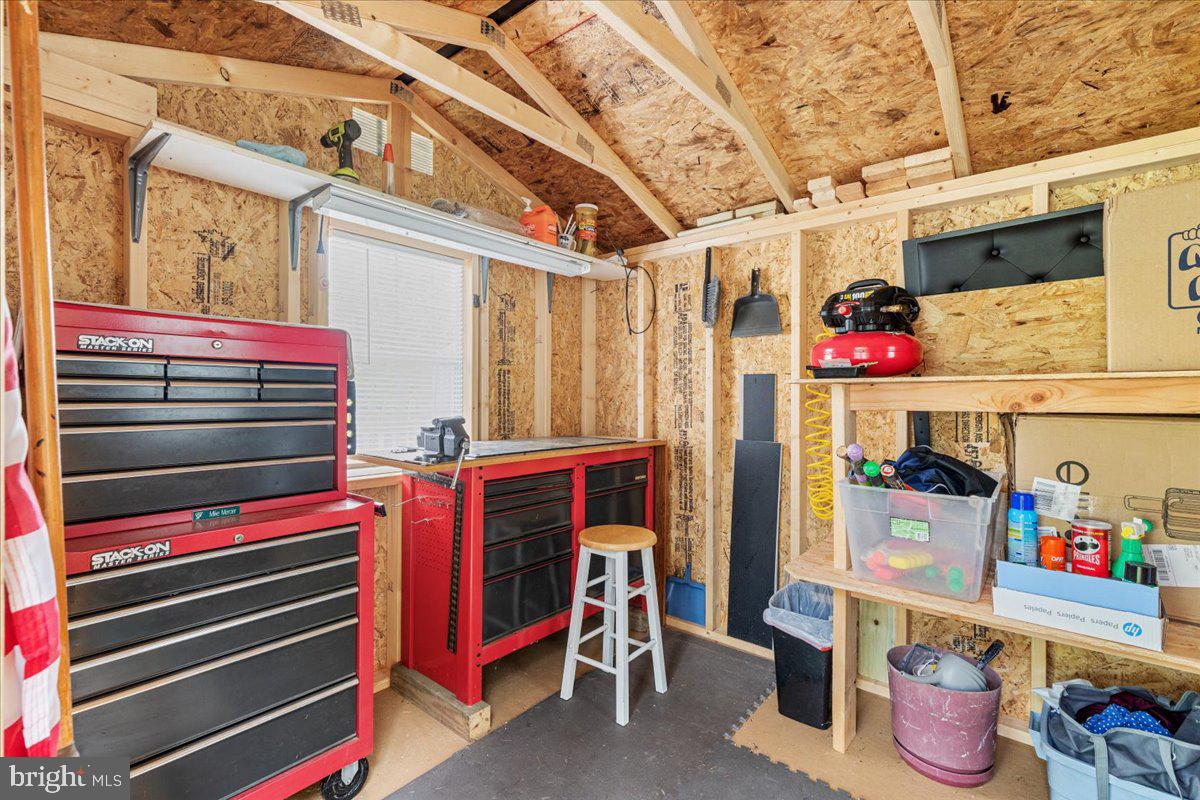 REGENCY HEIGHTS - Residential