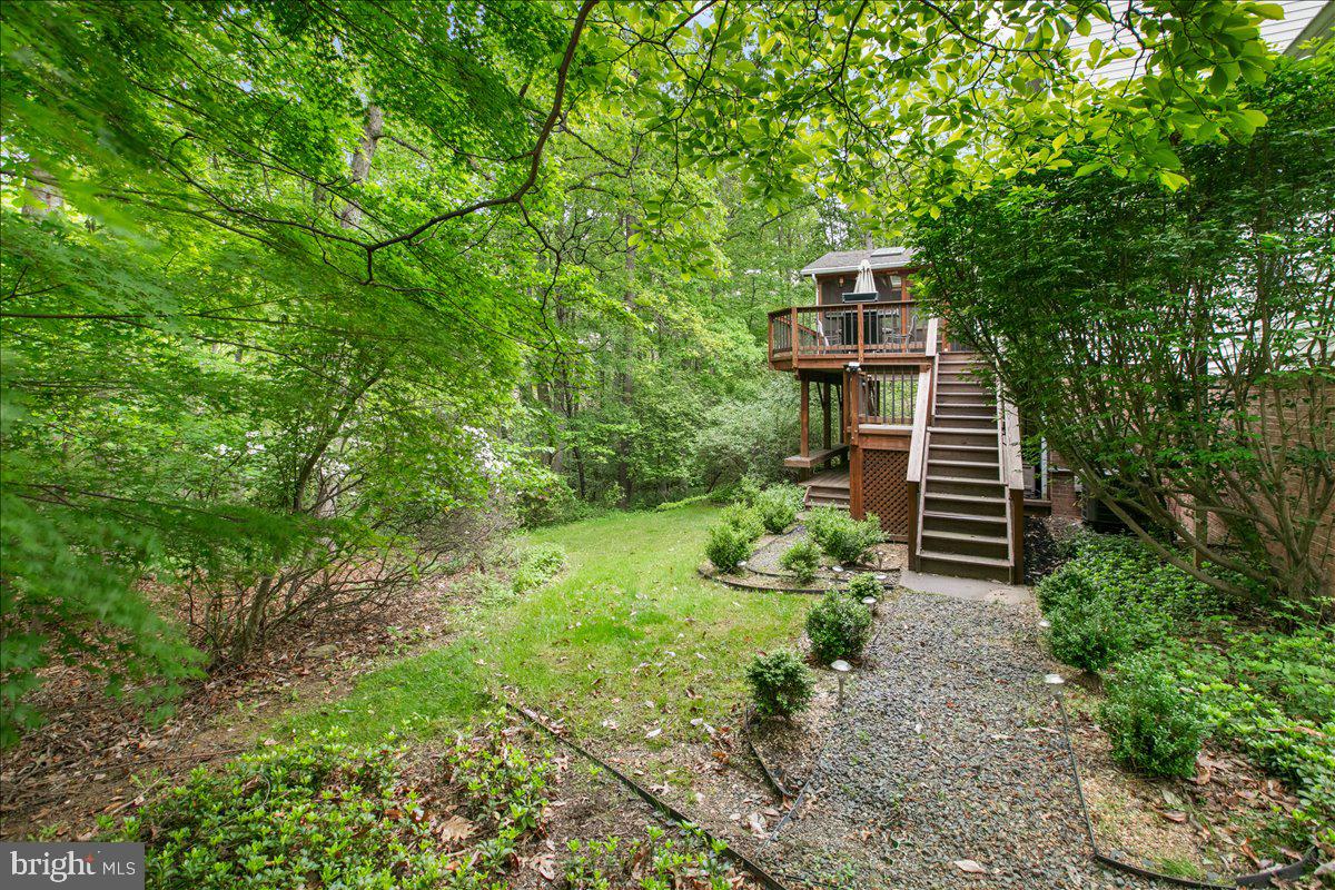 RESTON - Residential