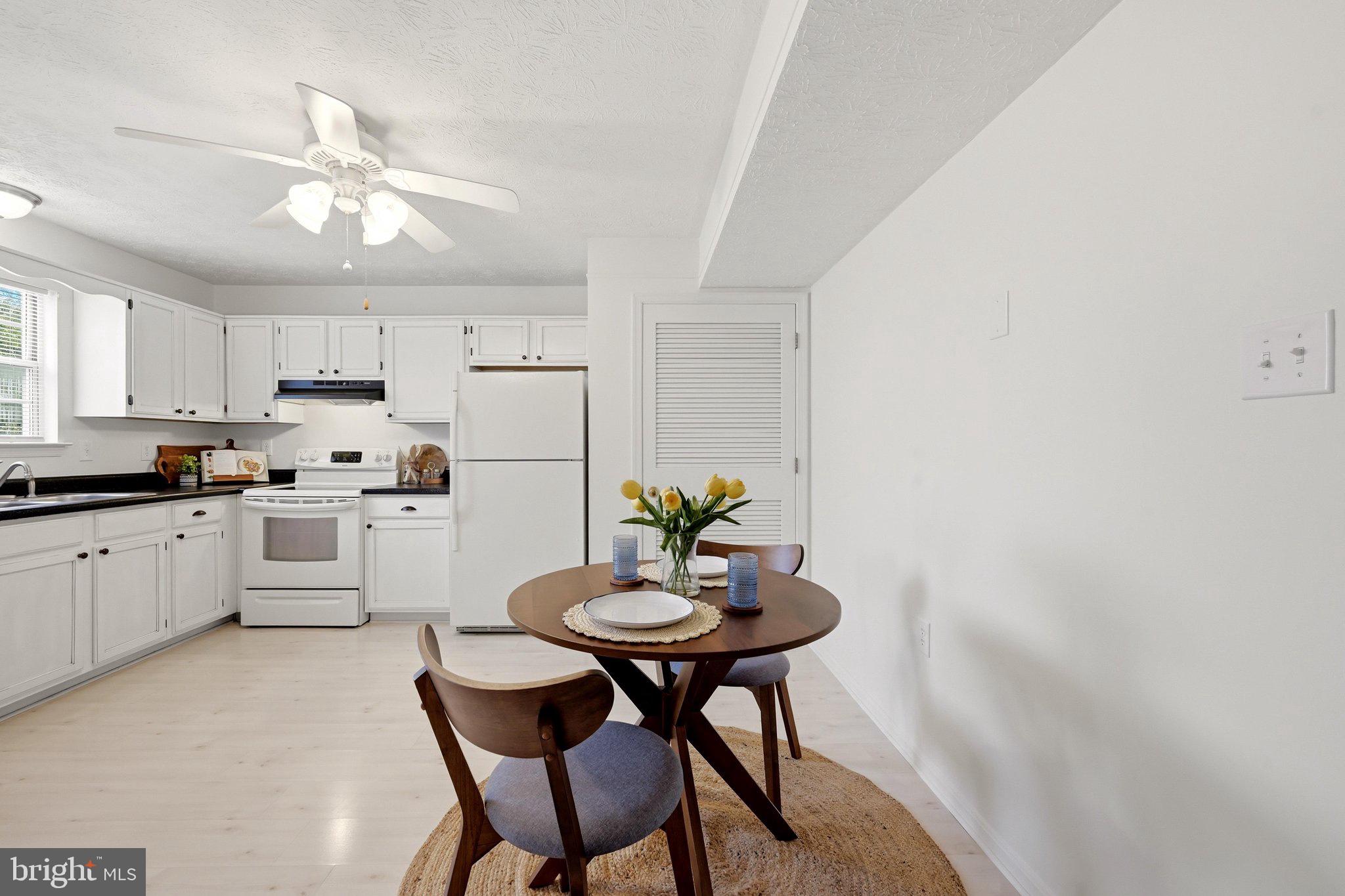 207 BANBURY TERRACE