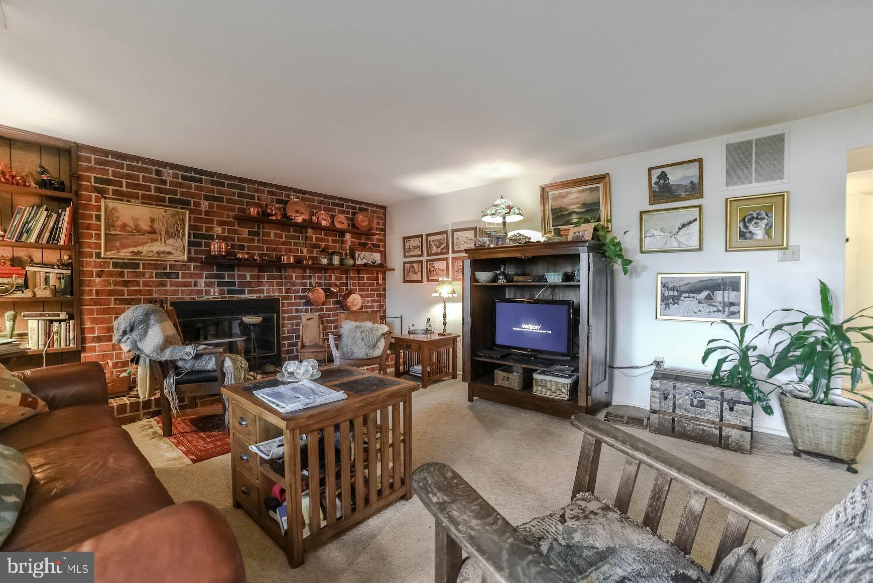 PINEFIELD - Residential