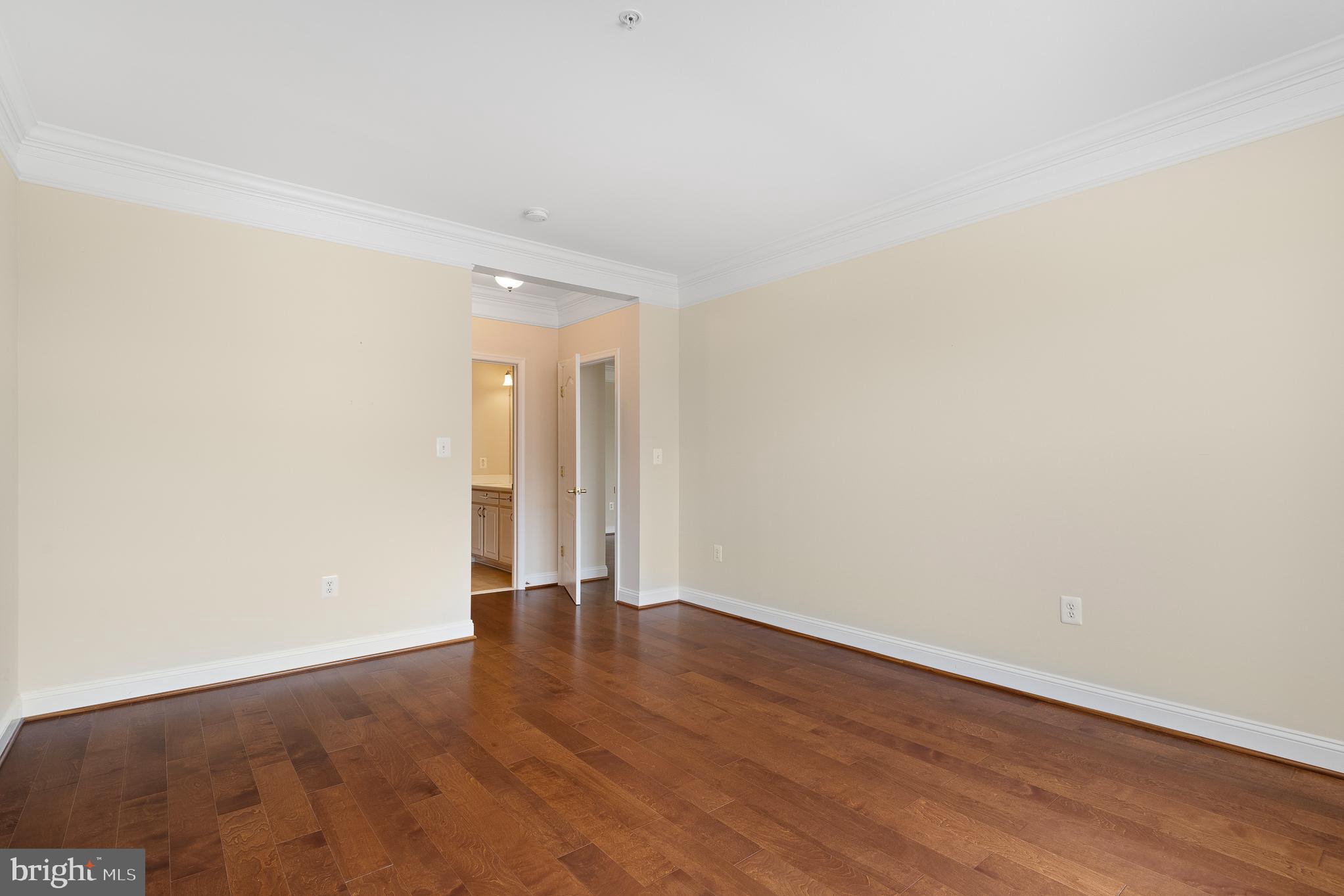 KING FARM BAILEYS COMMON - Residential