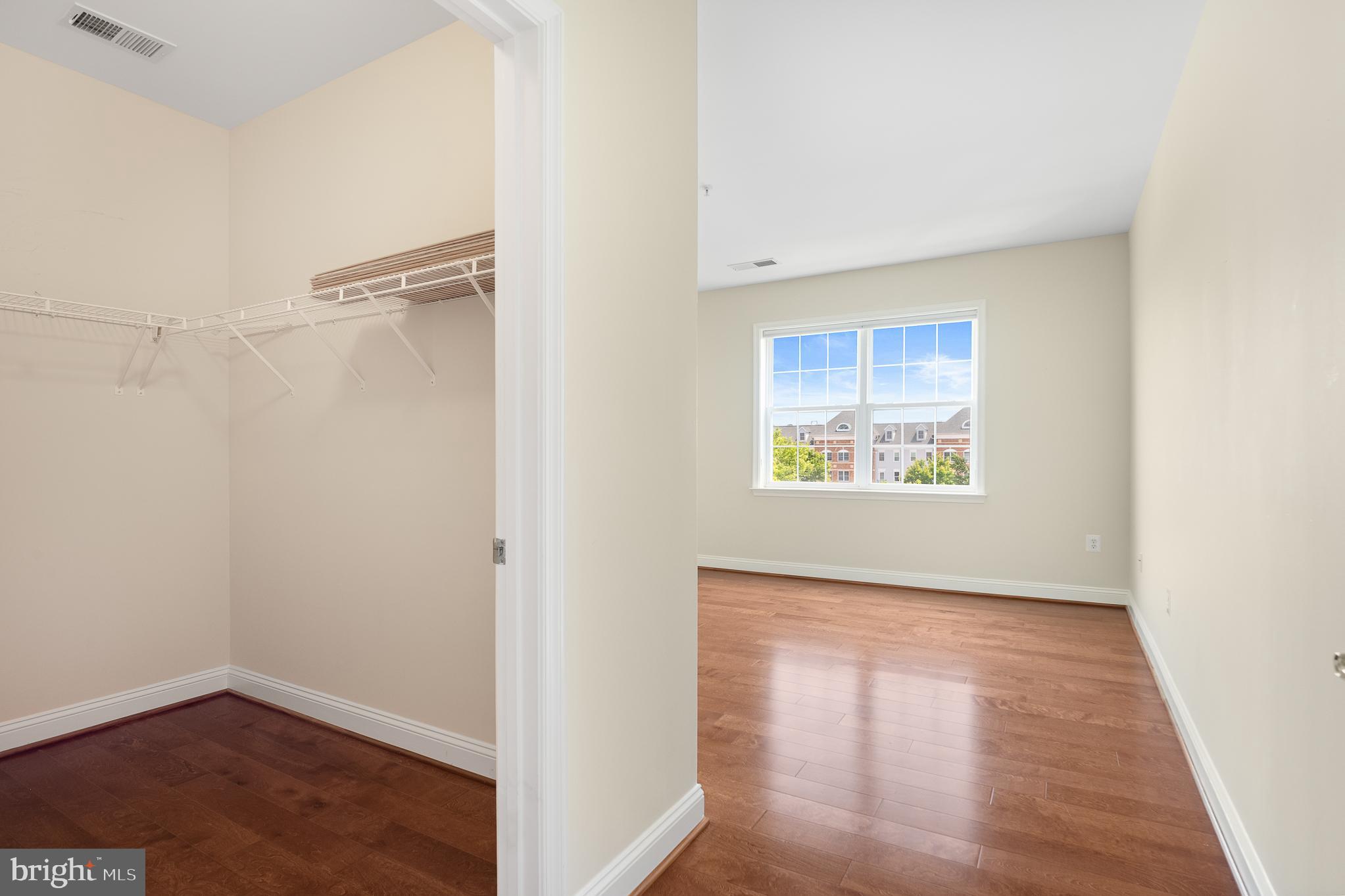 KING FARM BAILEYS COMMON - Residential