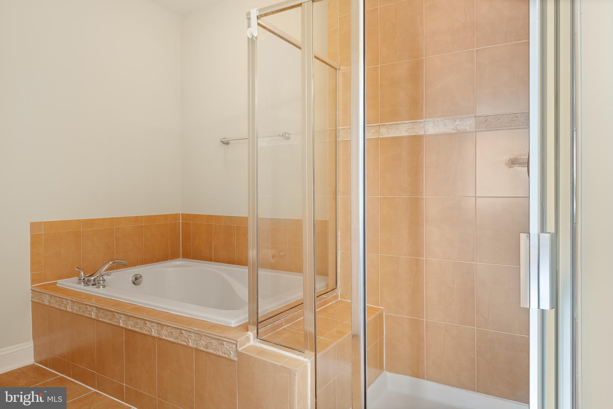 KING FARM BAILEYS COMMON - Residential