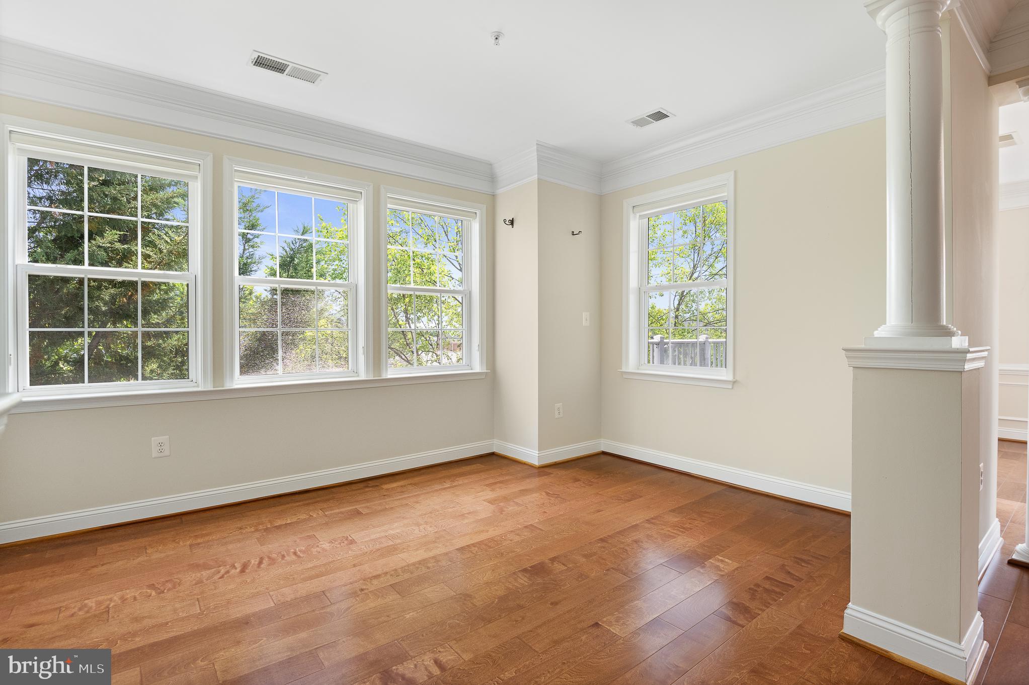 KING FARM BAILEYS COMMON - Residential