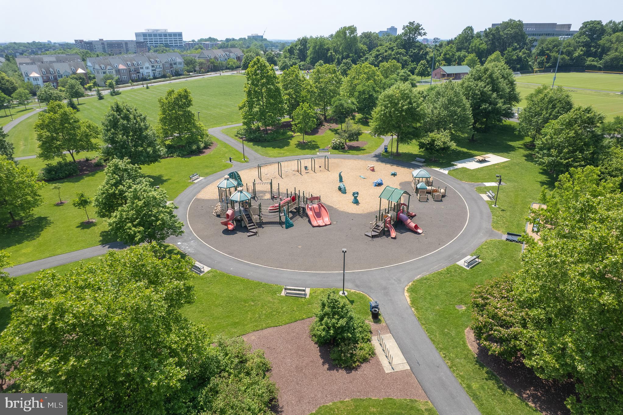 KING FARM BAILEYS COMMON - Residential