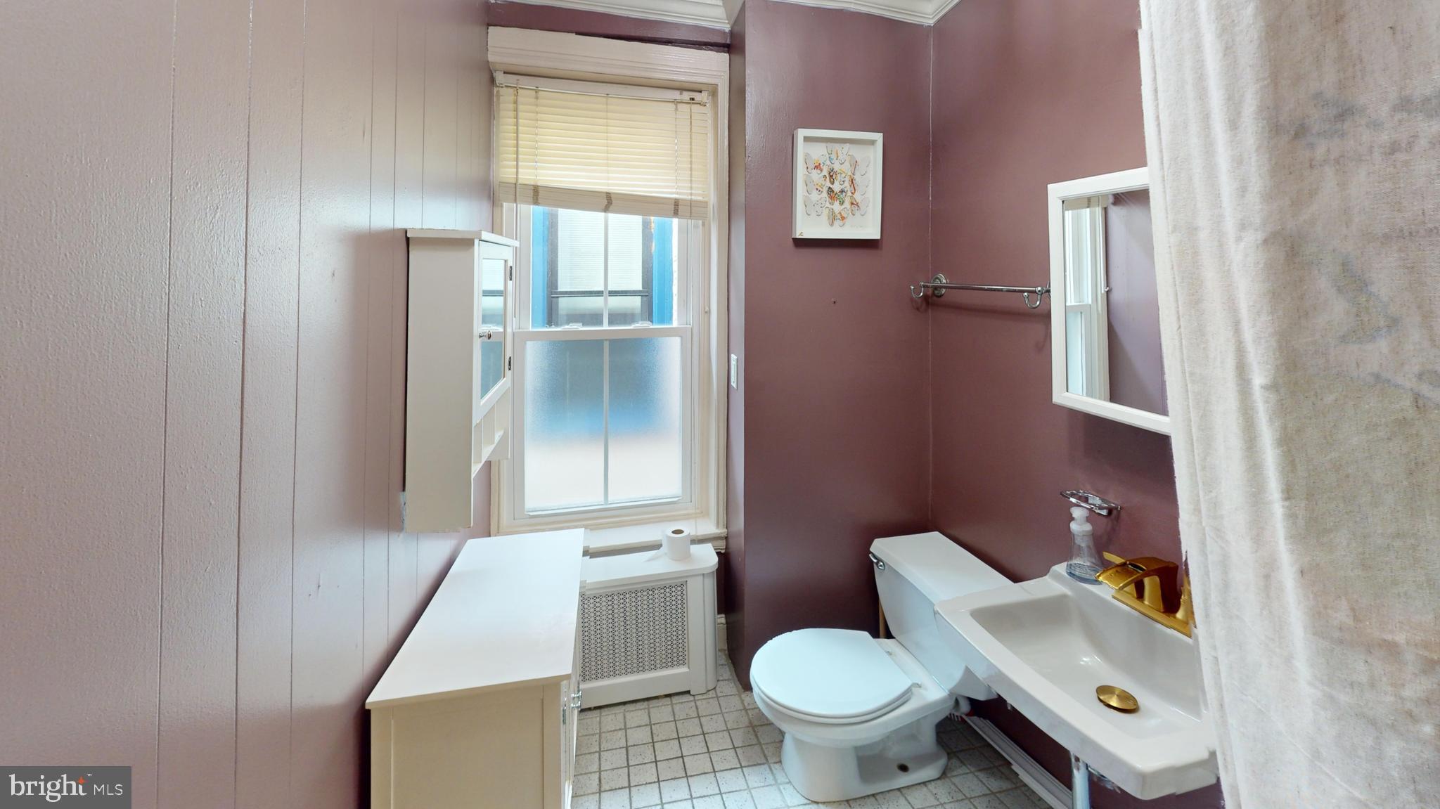 CHESTNUT HILL - Residential Lease