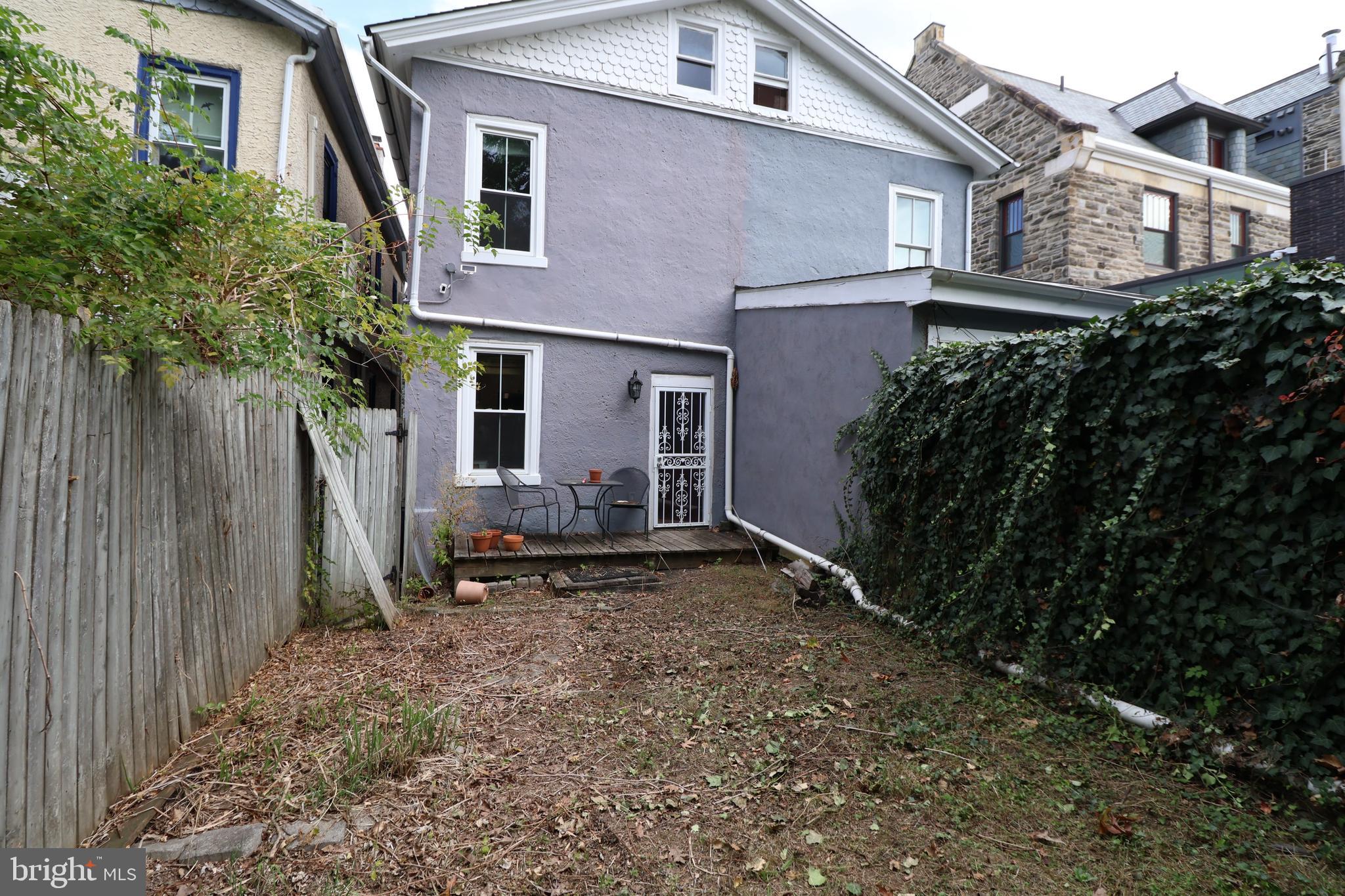 CHESTNUT HILL - Residential Lease