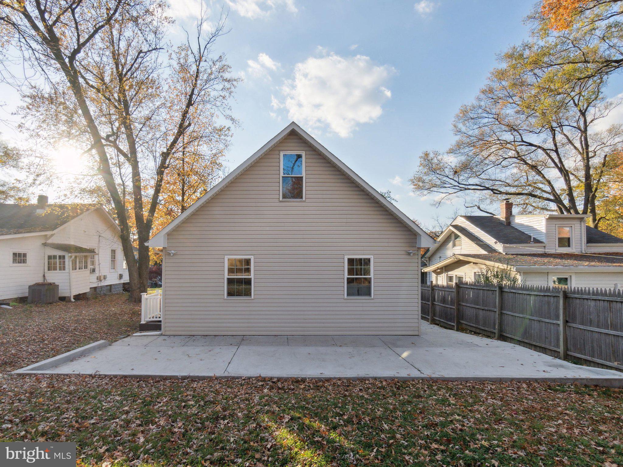 HYATTSVILLE HILLS - Residential