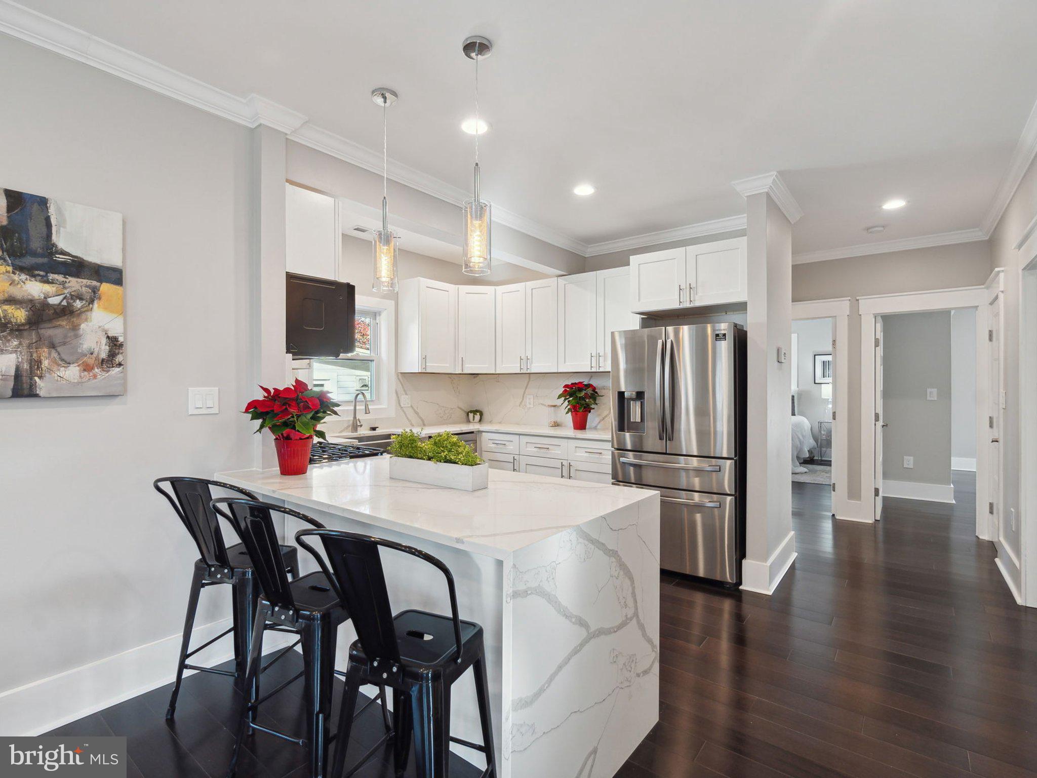 HYATTSVILLE HILLS - Residential