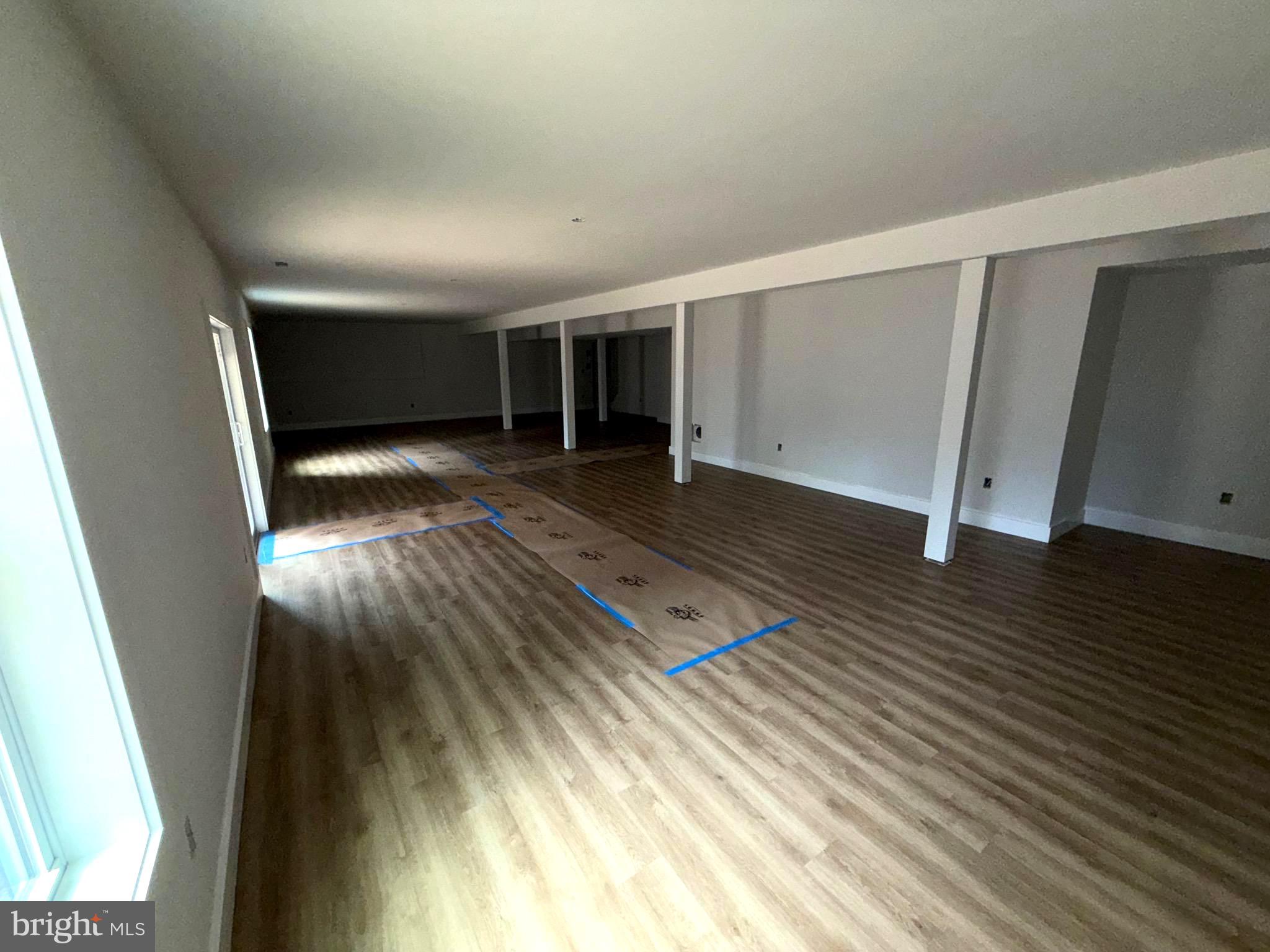 WINDFALL ACRES - Residential