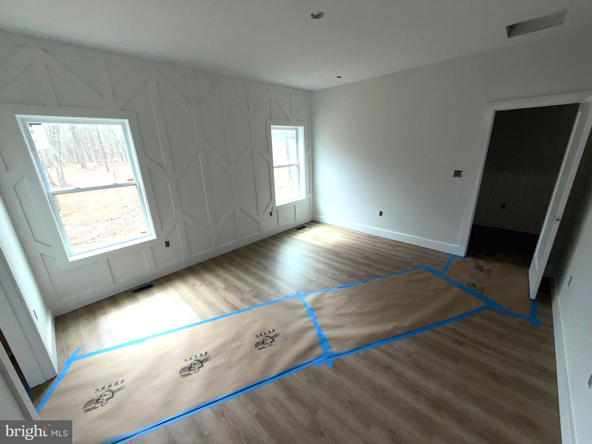 WINDFALL ACRES - Residential