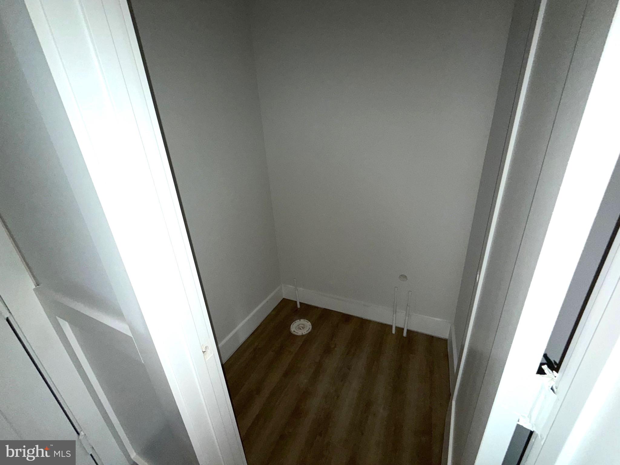 WINDFALL ACRES - Residential