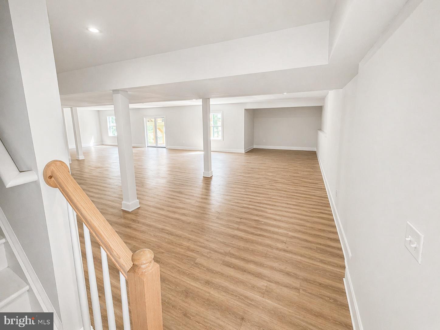 WINDFALL ACRES - Residential