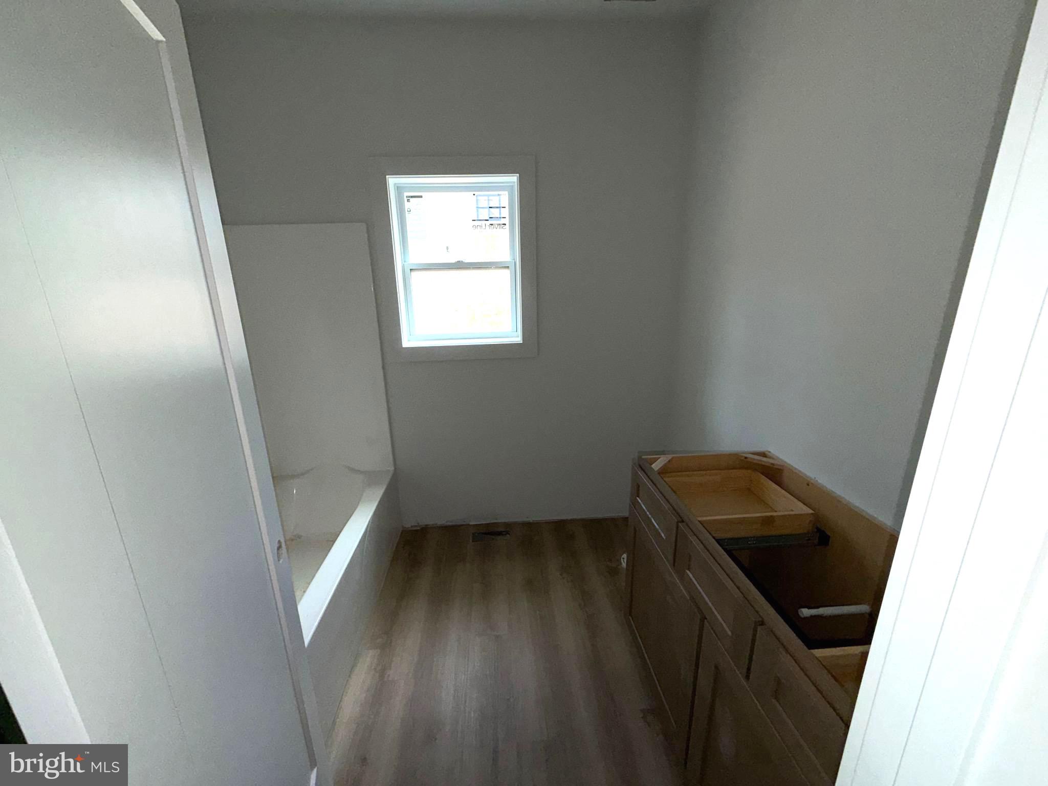 WINDFALL ACRES - Residential