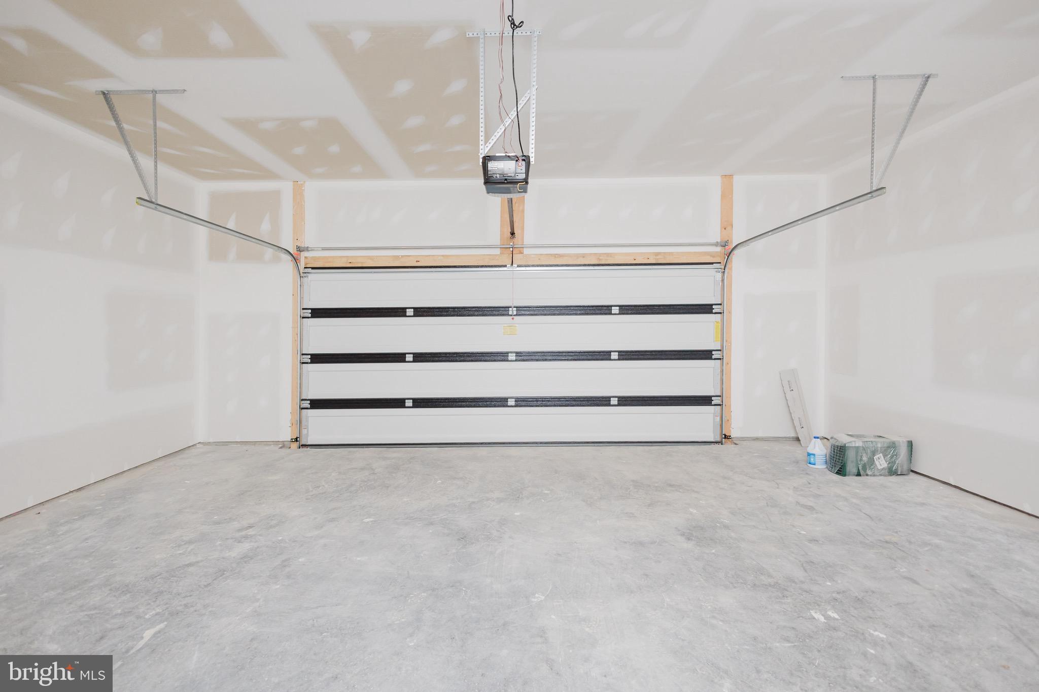 WINDFALL ACRES - Residential