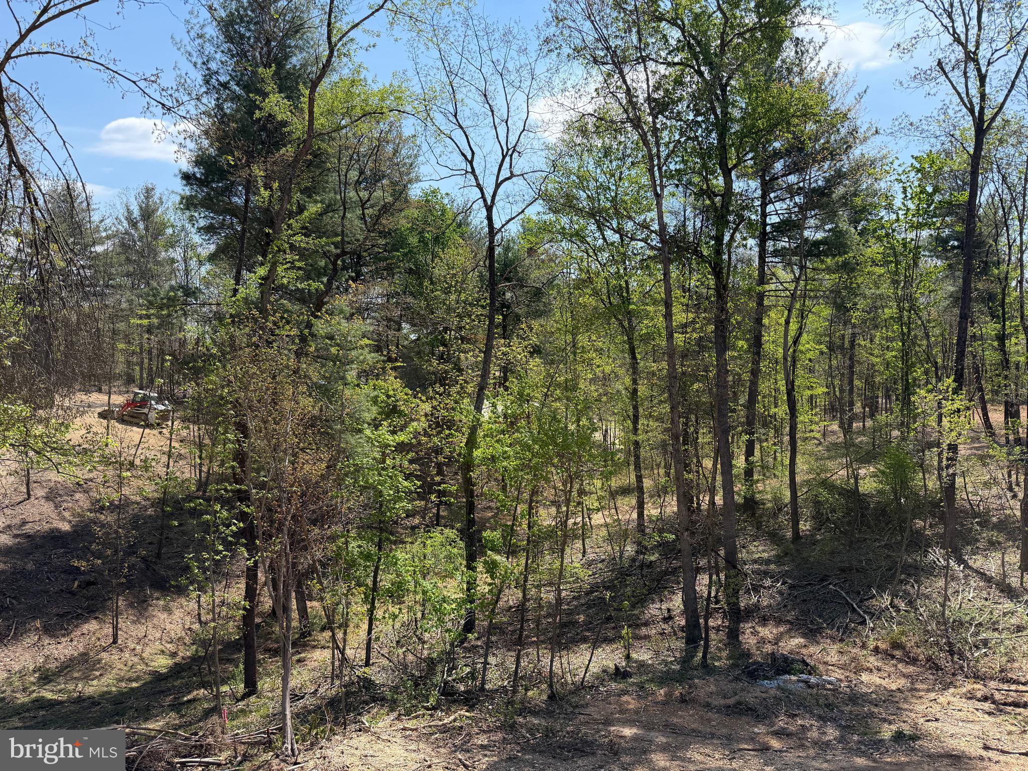 WINDFALL ACRES - Residential
