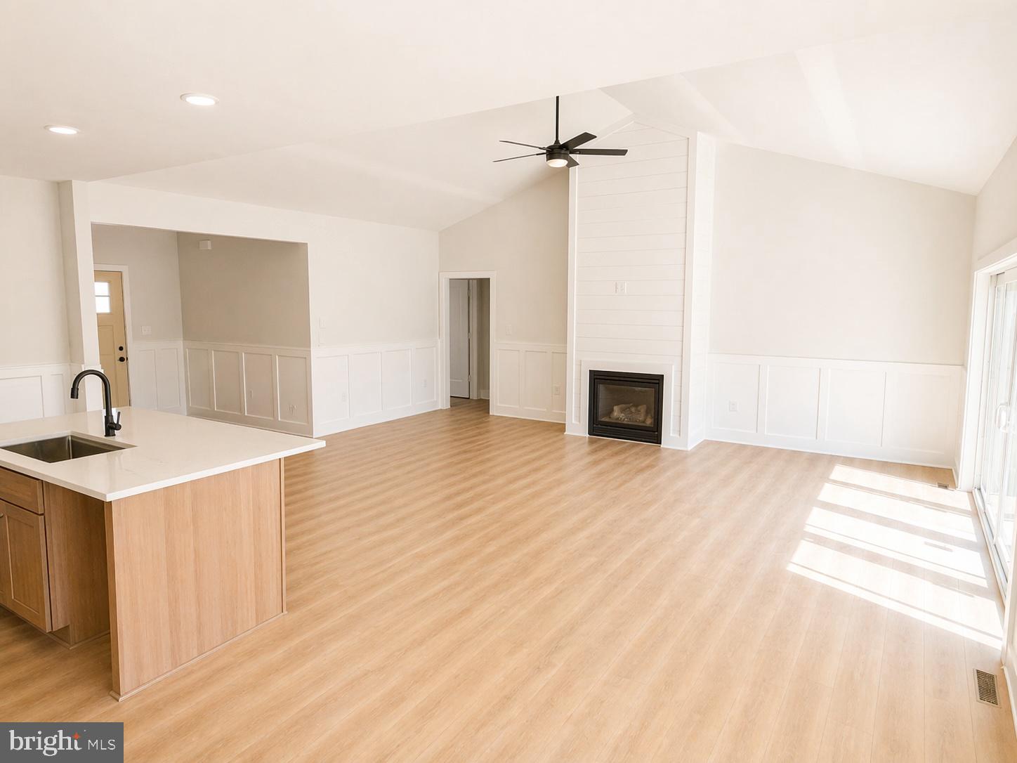 WINDFALL ACRES - Residential