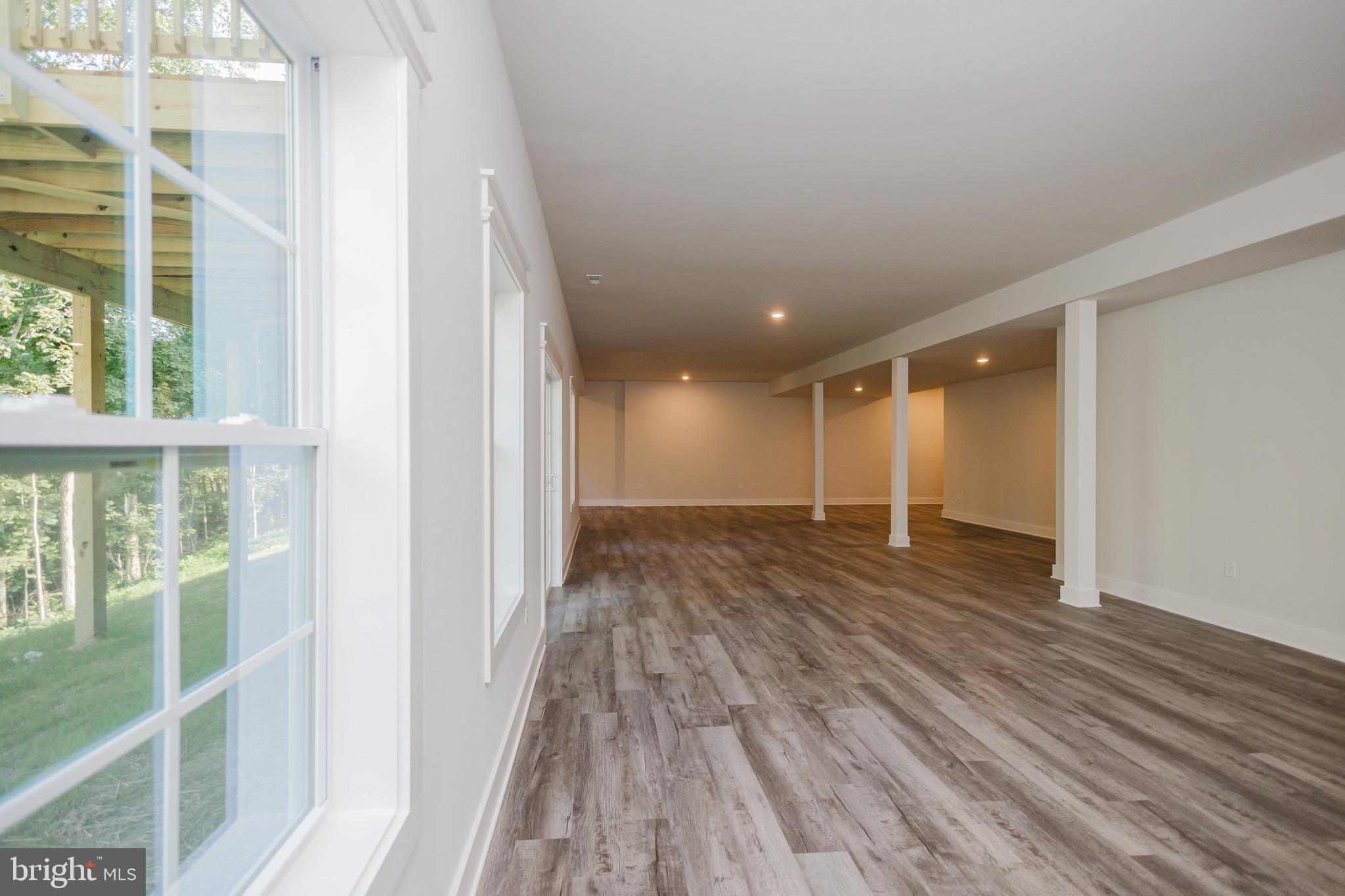 WINDFALL ACRES - Residential