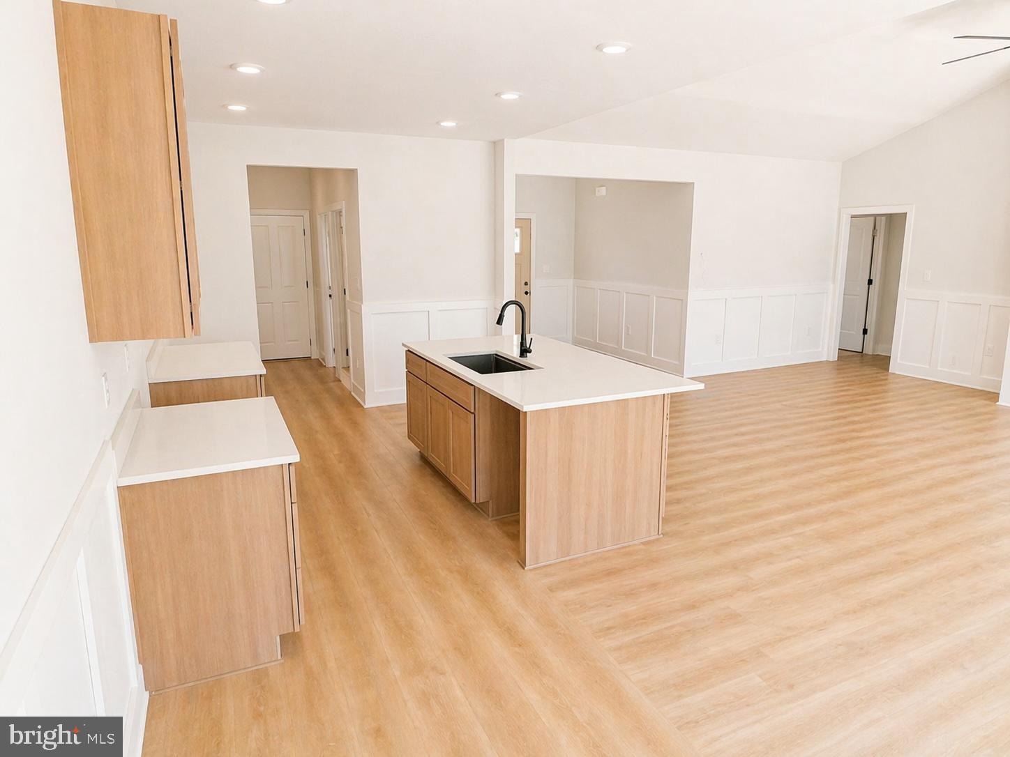 WINDFALL ACRES - Residential