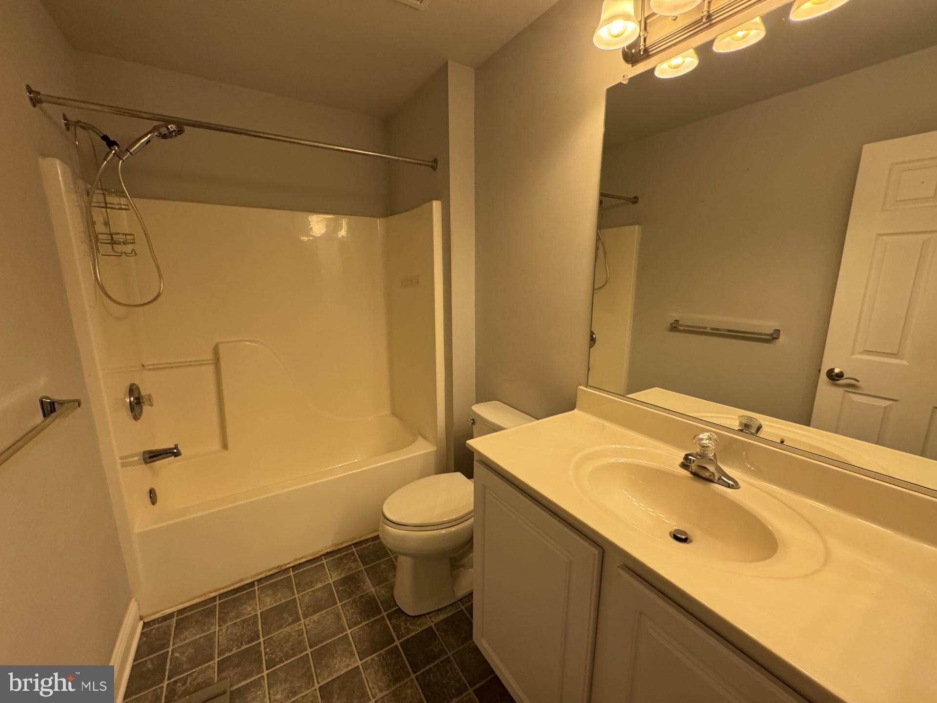 PINTAIL LANDING - Residential