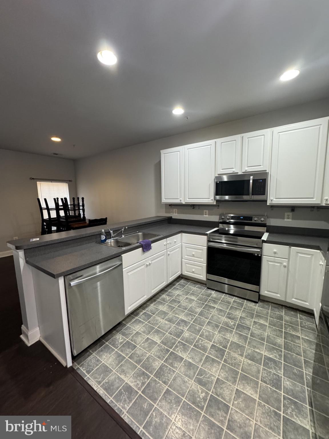 PINTAIL LANDING - Residential