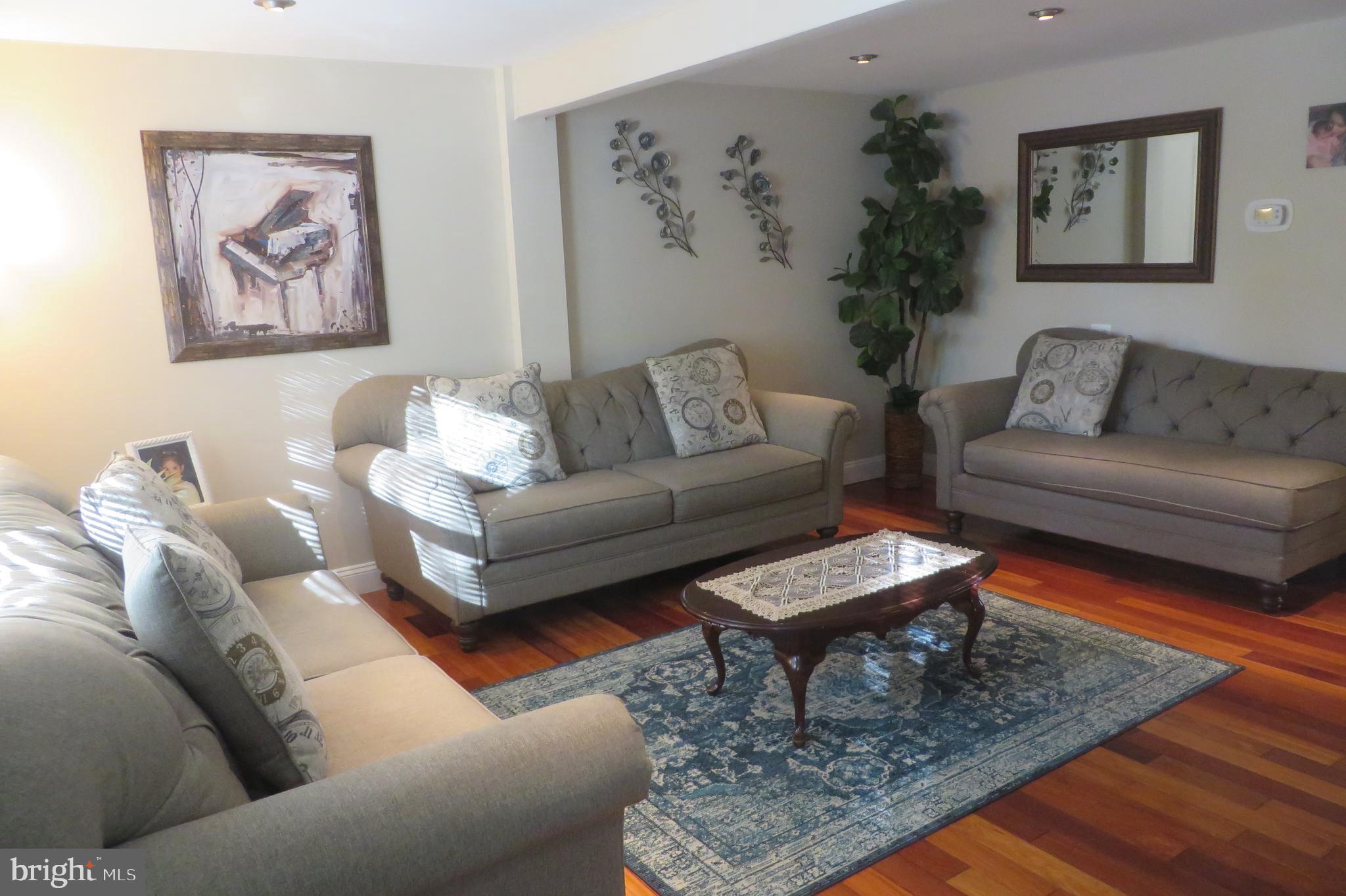 QUAIL VALLEY - Residential