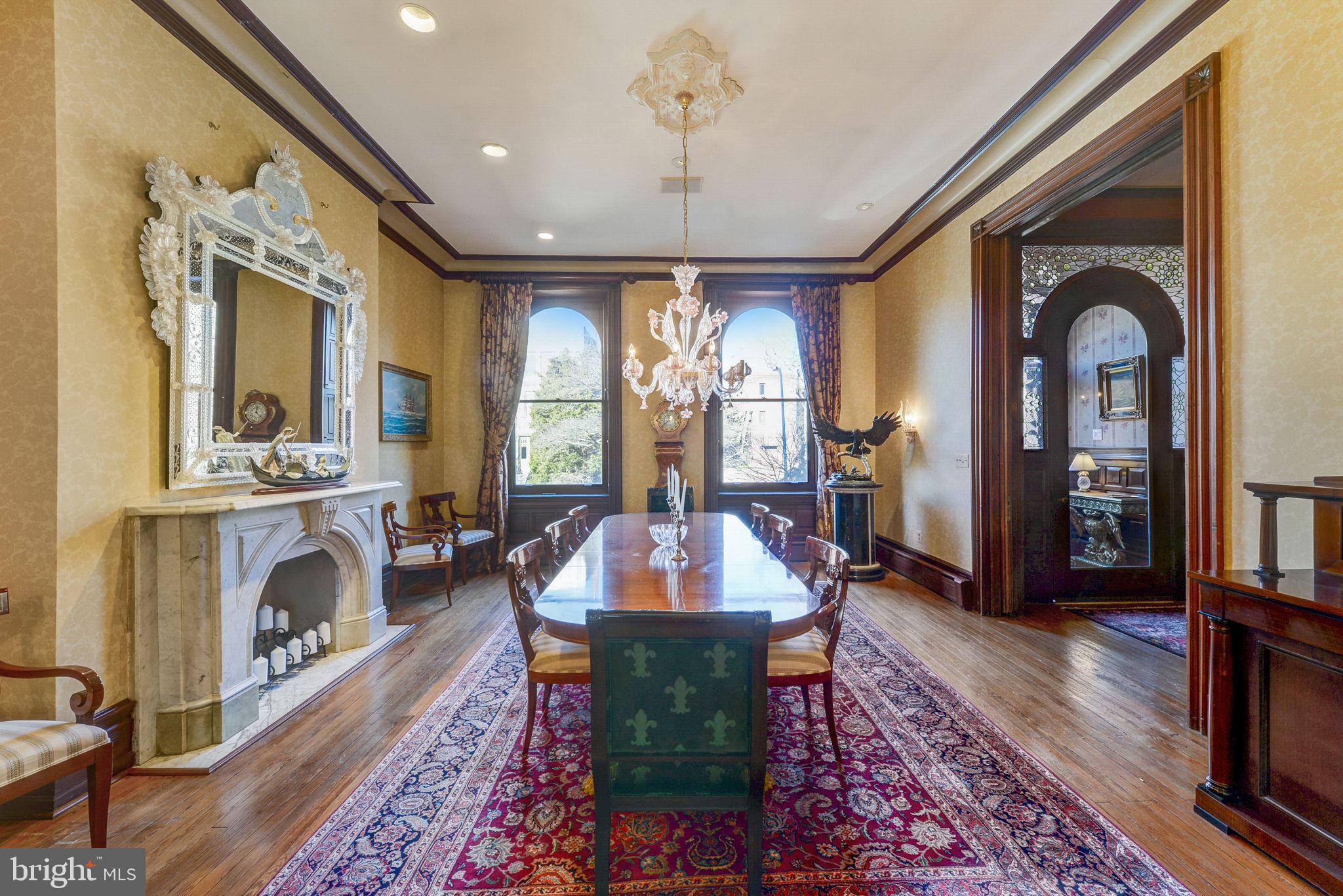 ART MUSEUM AREA - Residential