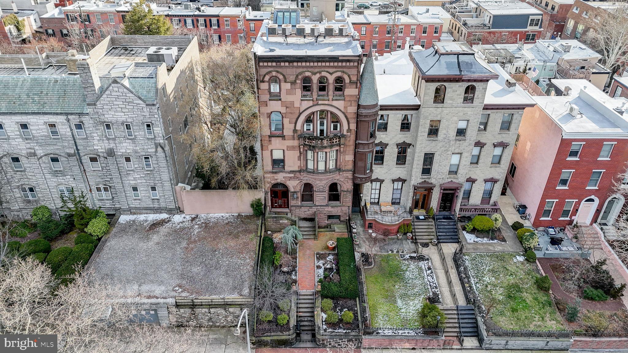 ART MUSEUM AREA - Residential