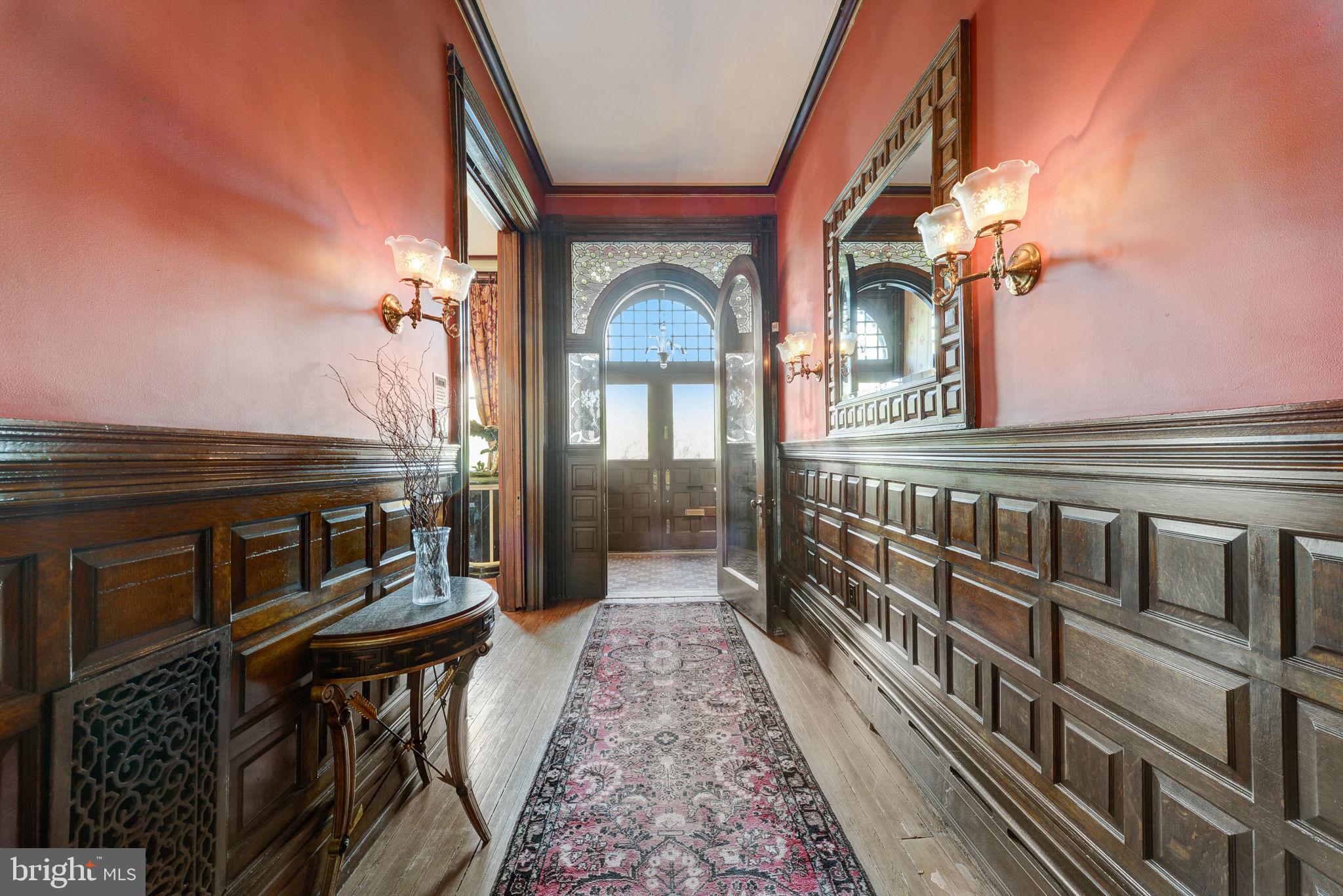 ART MUSEUM AREA - Residential