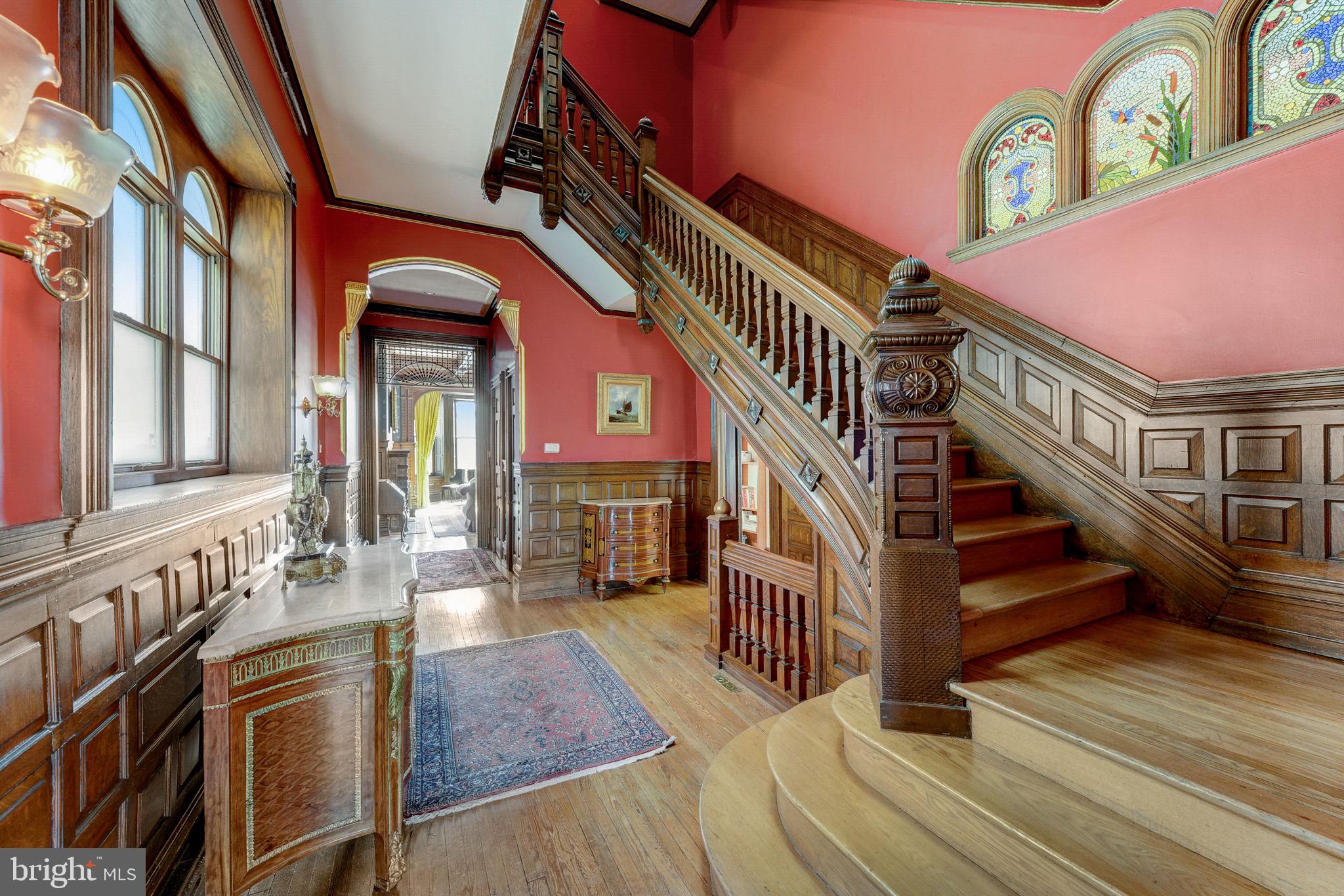 ART MUSEUM AREA - Residential