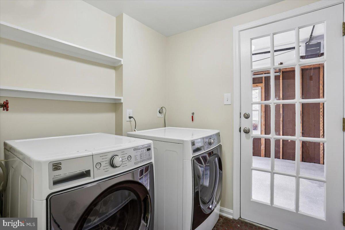 COLLEGE GARDENS - Residential