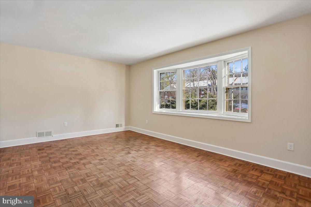 COLLEGE GARDENS - Residential