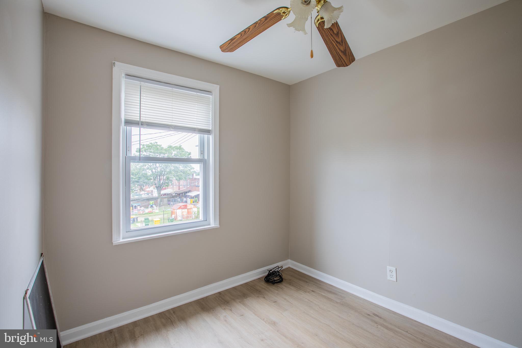 BROOKLYN PARK - Residential Lease