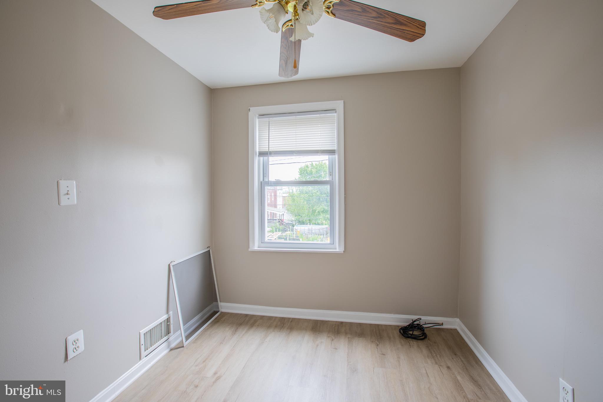 BROOKLYN PARK - Residential Lease