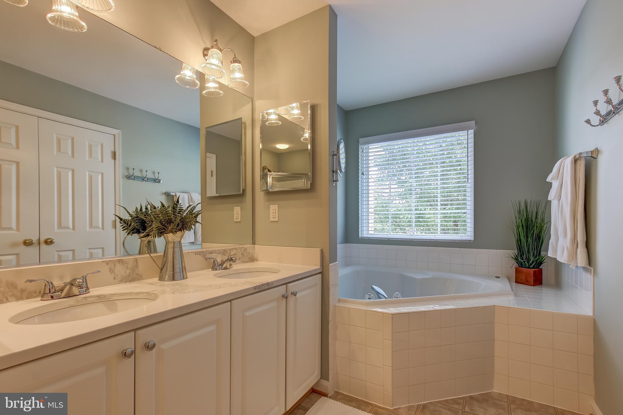 INDEPENDENCE - Residential