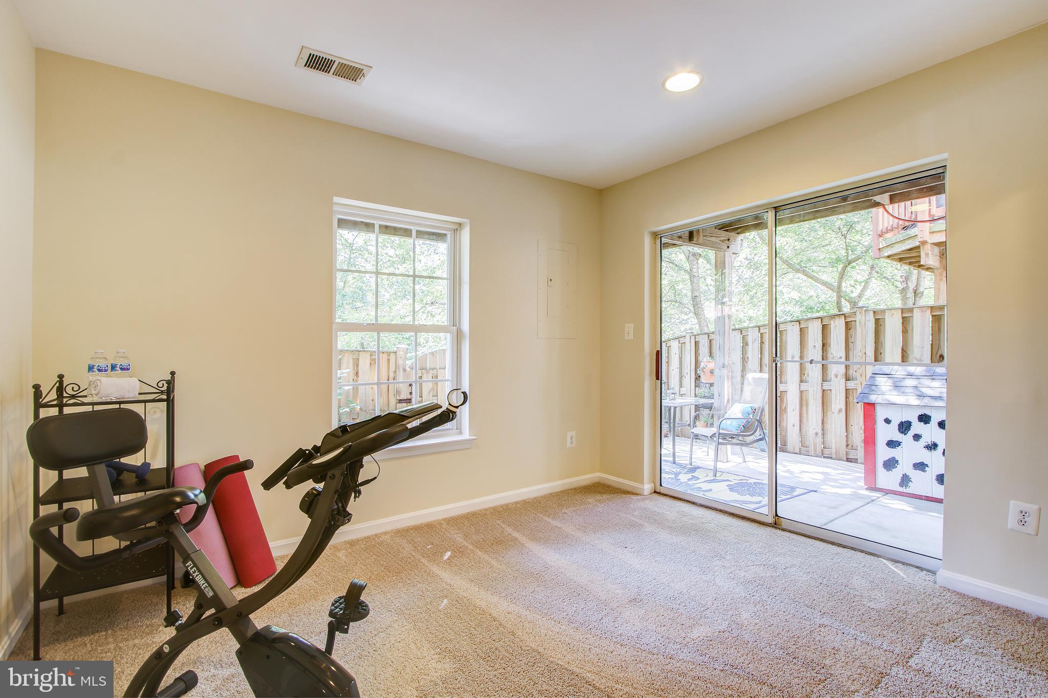 INDEPENDENCE - Residential