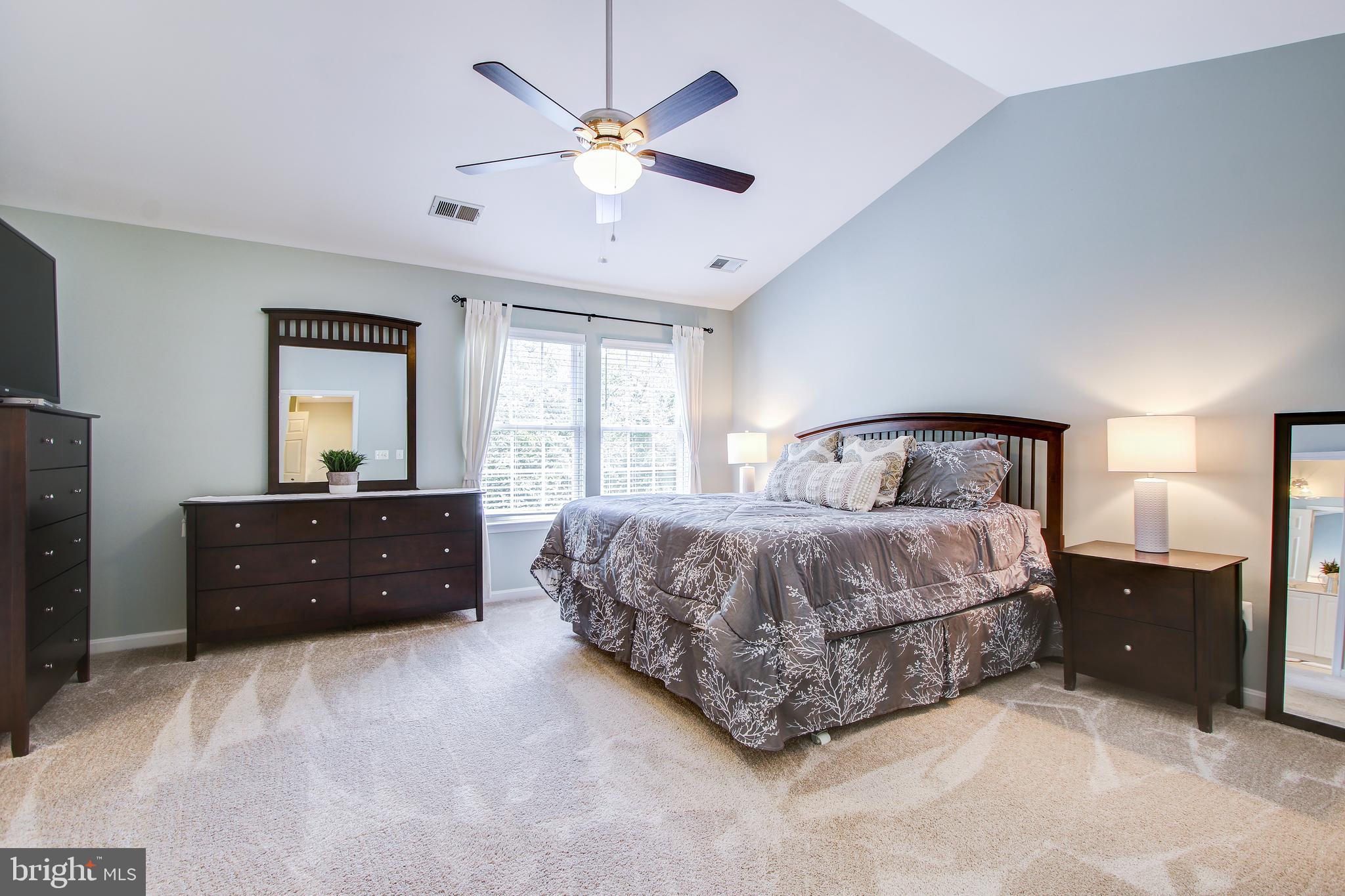 INDEPENDENCE - Residential