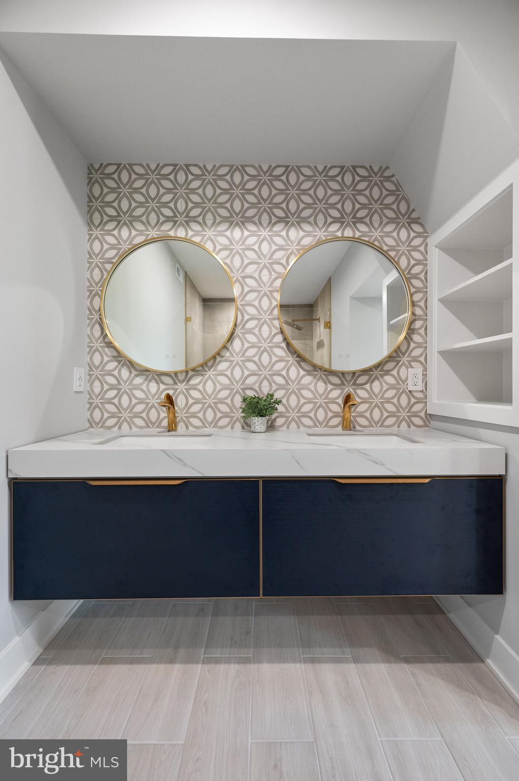 CONSHOHOCKEN - Residential