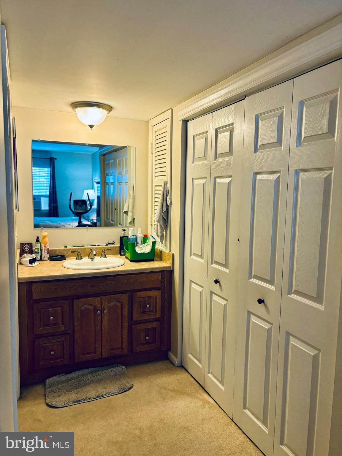 CHATHAM VIL OF TOW - Residential