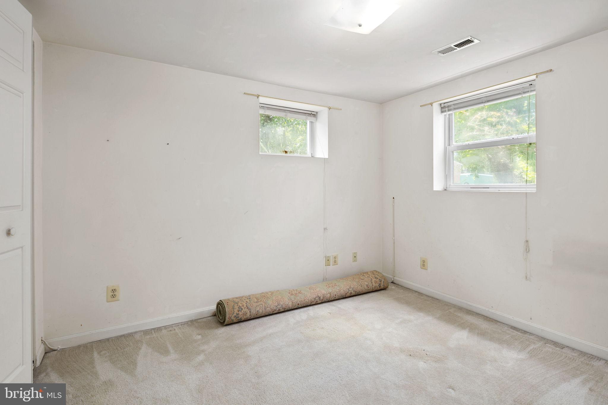 MT VERNON TERRACE - Residential