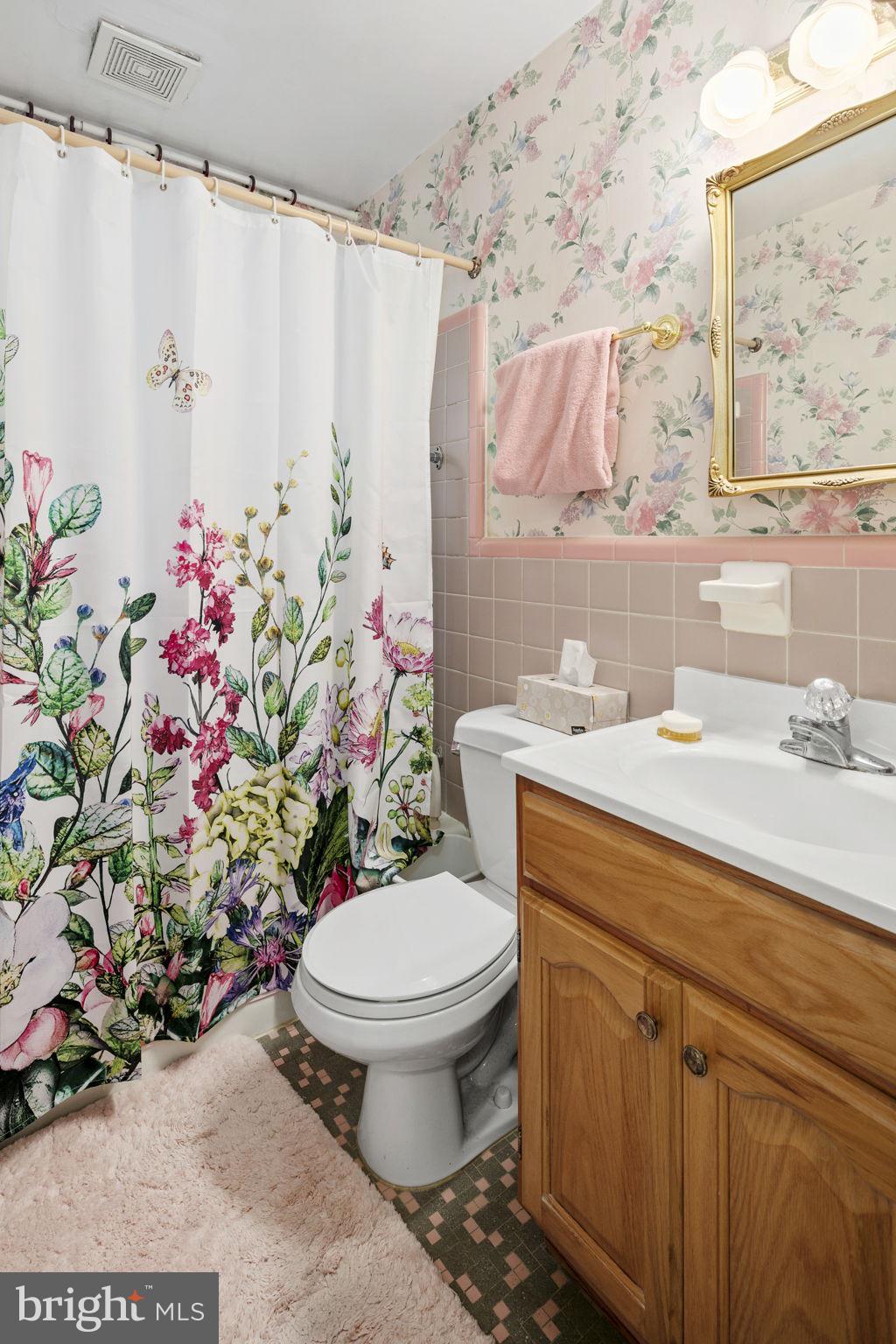 MT VERNON TERRACE - Residential