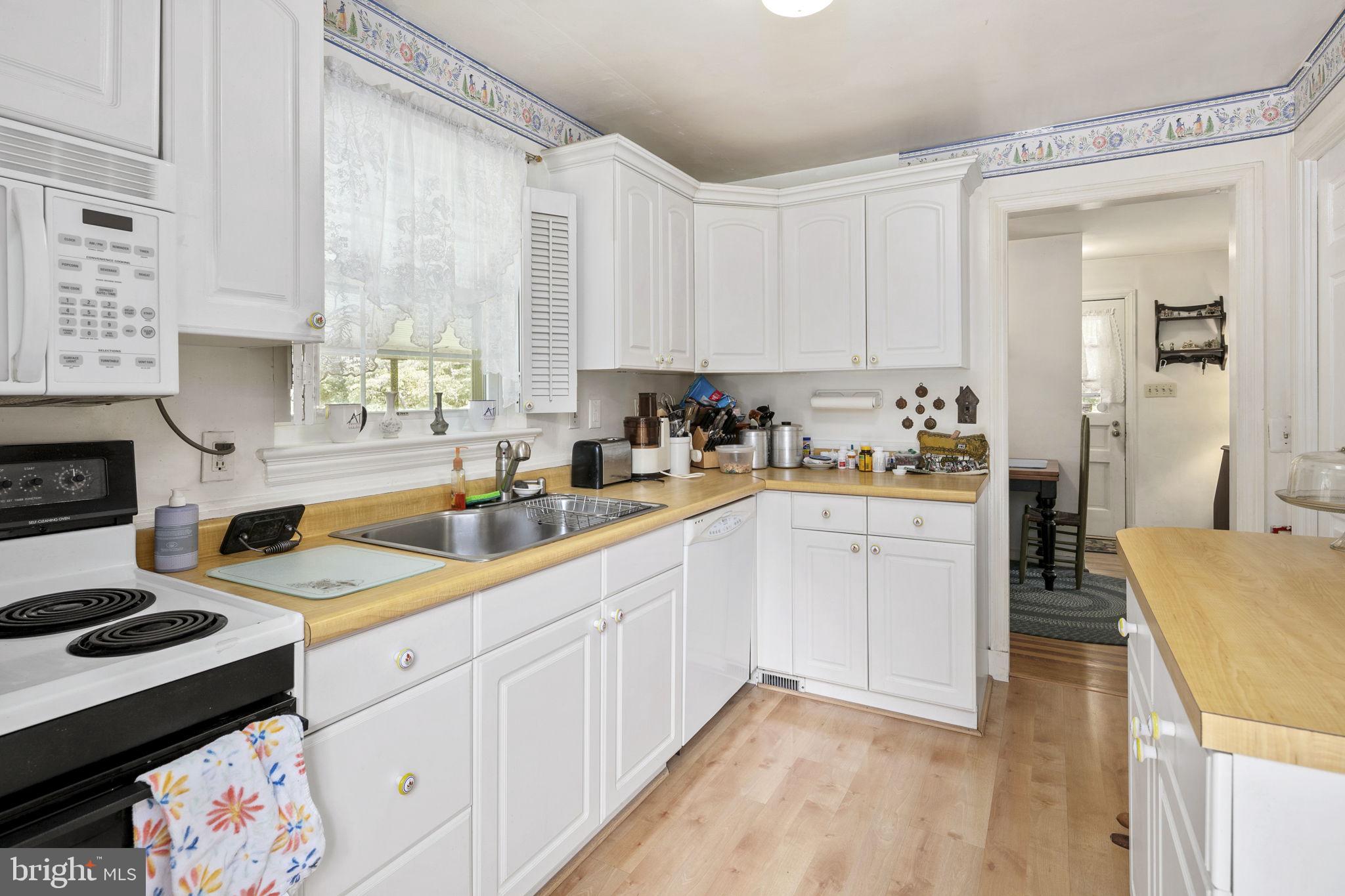 MT VERNON TERRACE - Residential