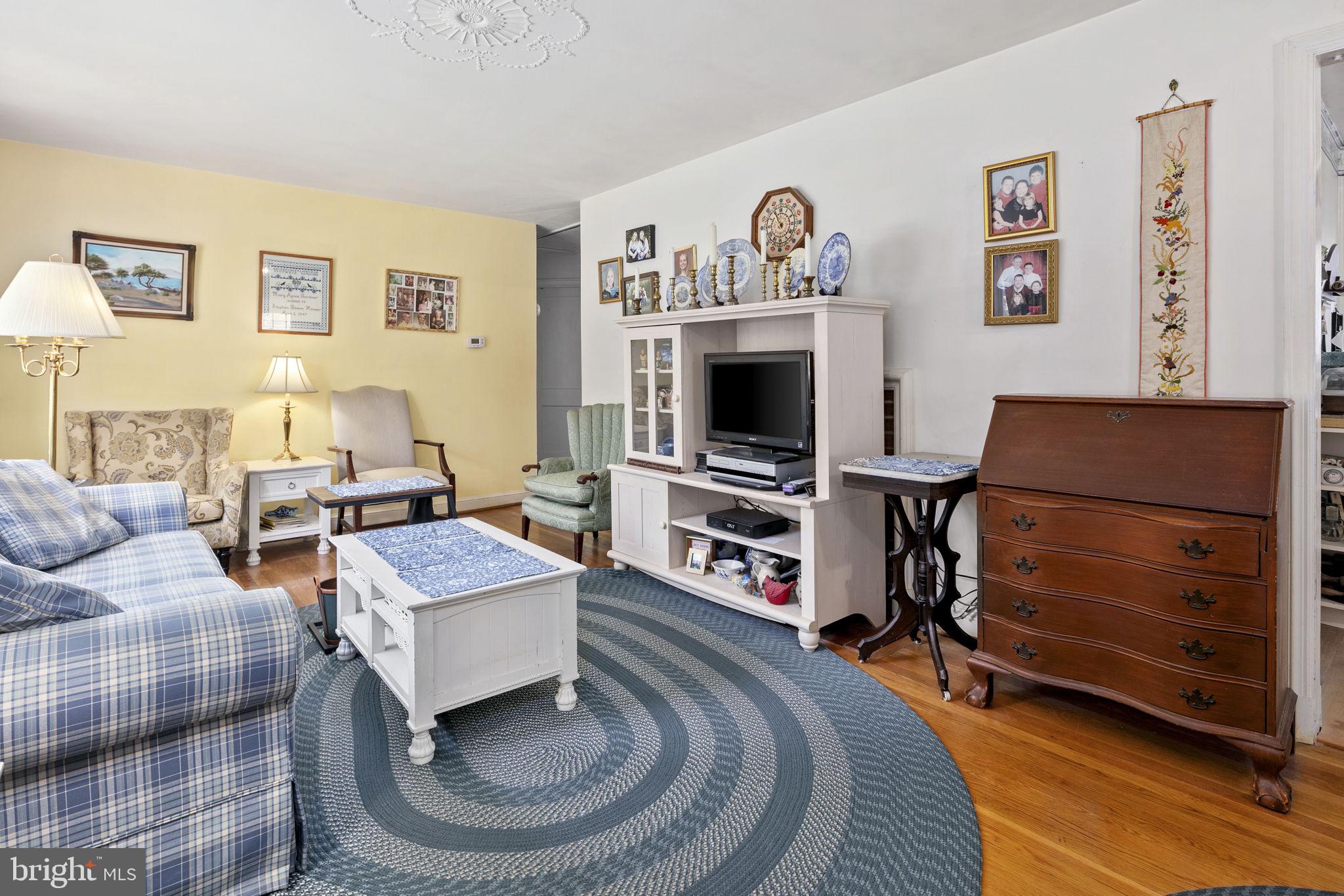 MT VERNON TERRACE - Residential